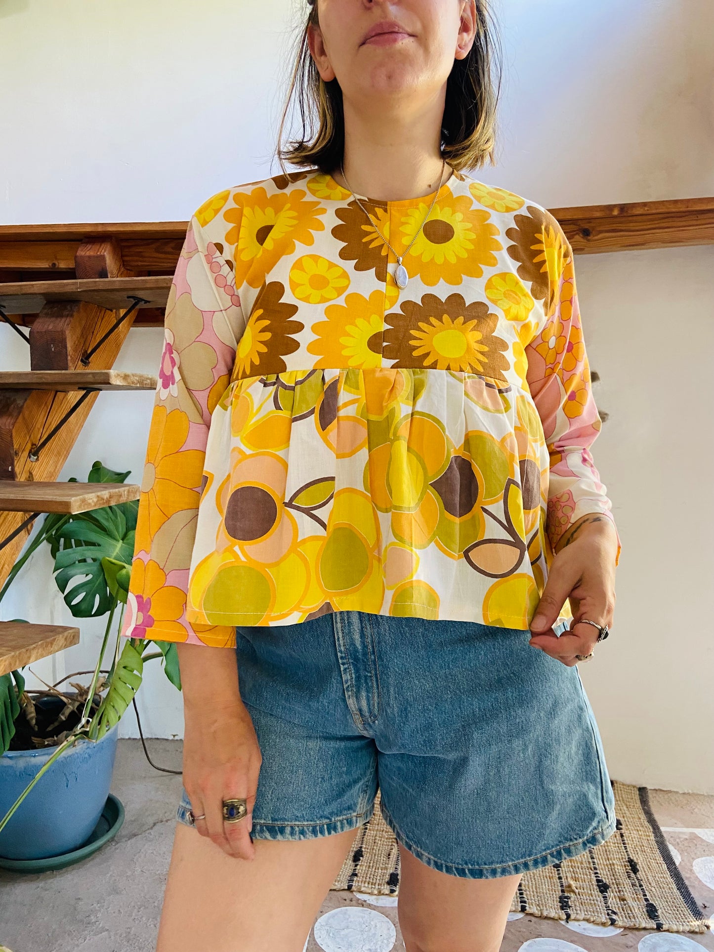 DESERT FOX Patchwork 70's Orange & Pink Floral Ruffle Top - S/M
