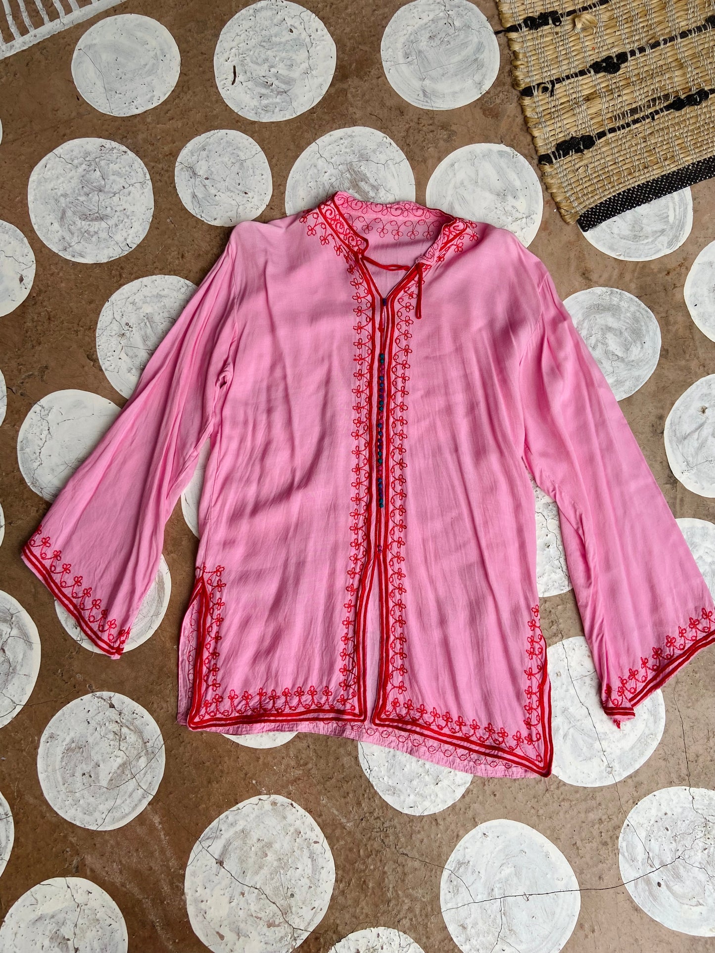 VINTAGE 90's Bohemian Embroidered Tunic Top - S