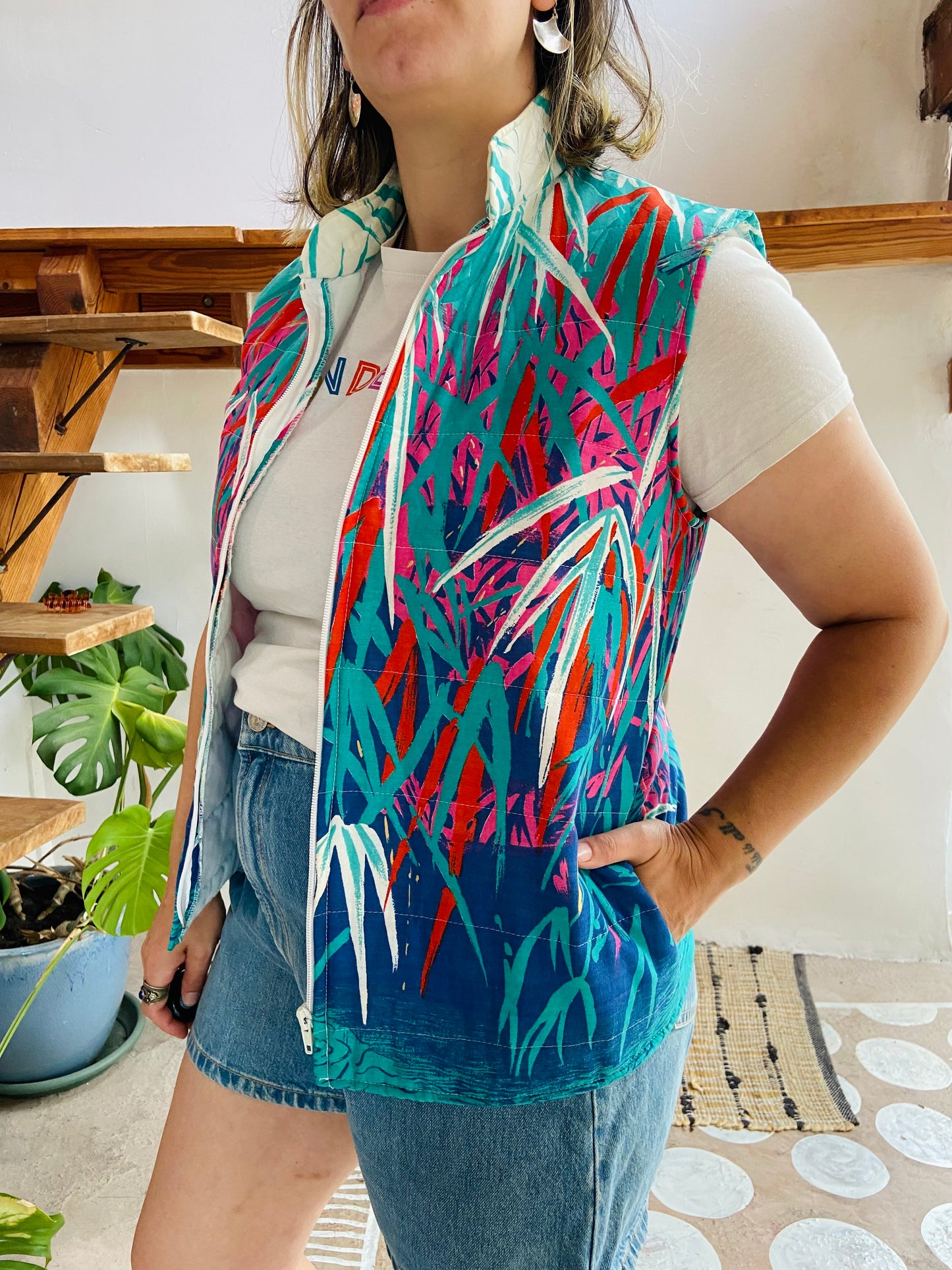 VINTAGE 80’s Bright Bird Print Gilet Jacket - M