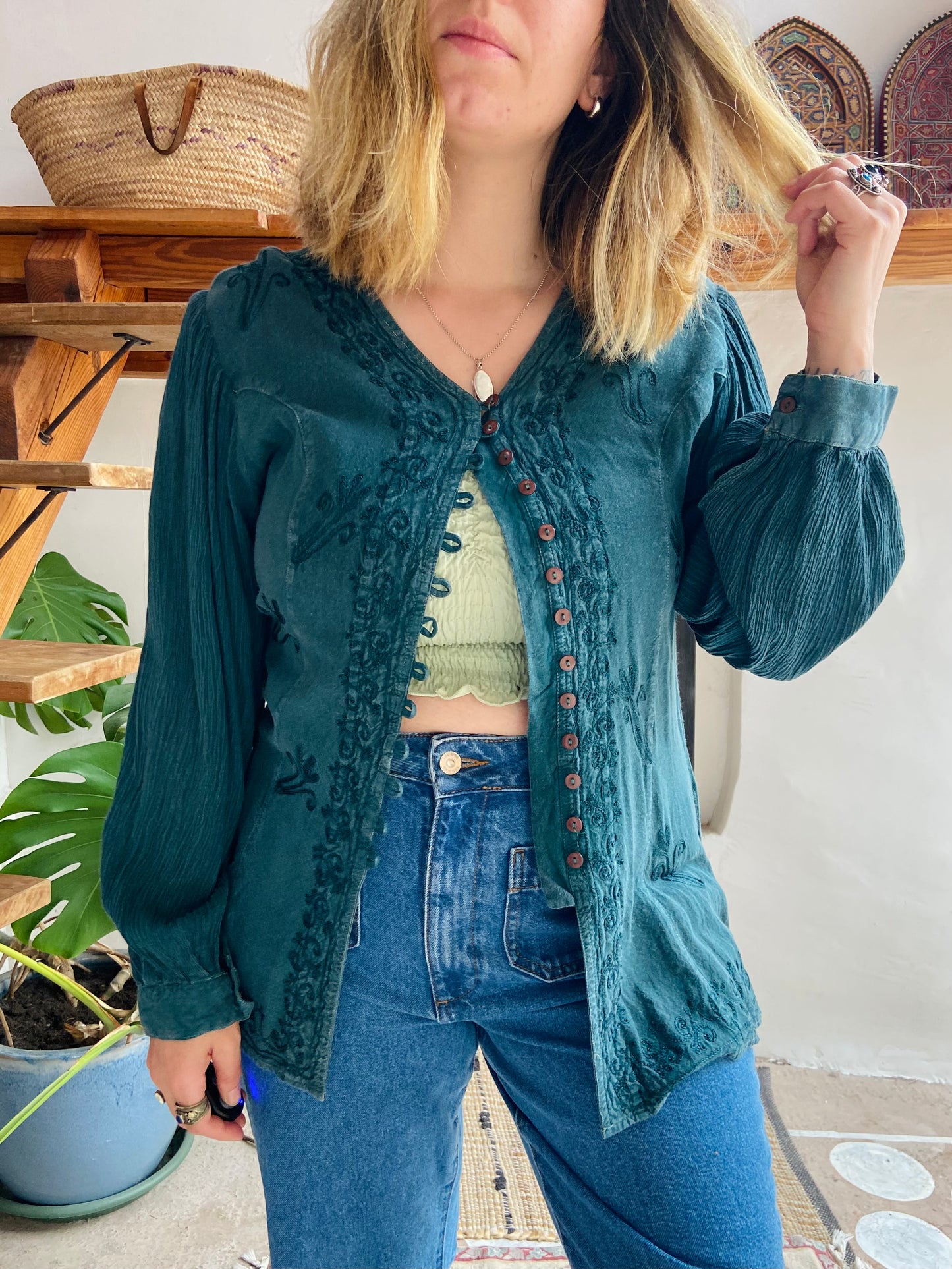 VINTAGE 90’s Emerald Embroidered Long Sleeve Bohemian Tunic Top - S/M