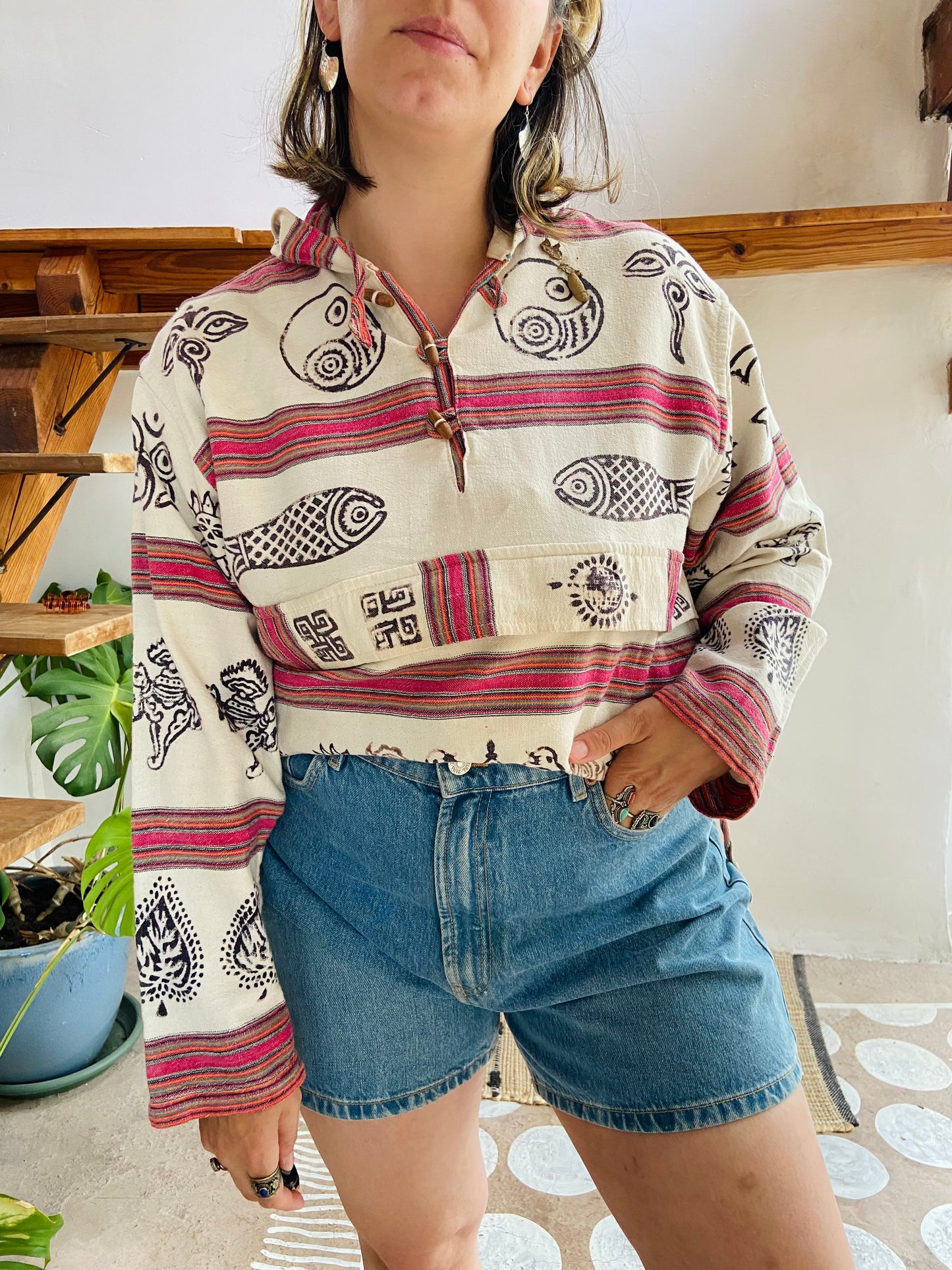 VINTAGE 90’s Hippie Stripe Peruvian Hooded Top - M