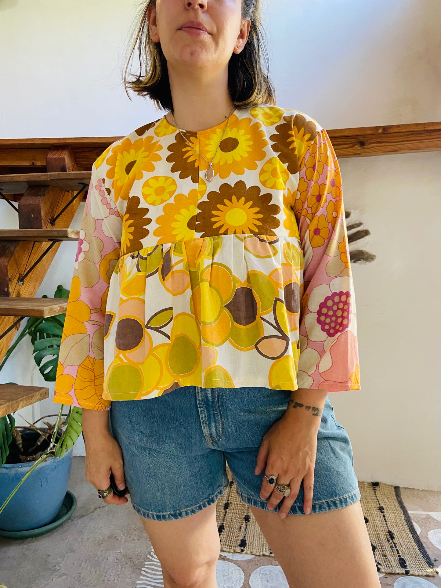 DESERT FOX Patchwork 70's Orange & Pink Floral Ruffle Top - S/M