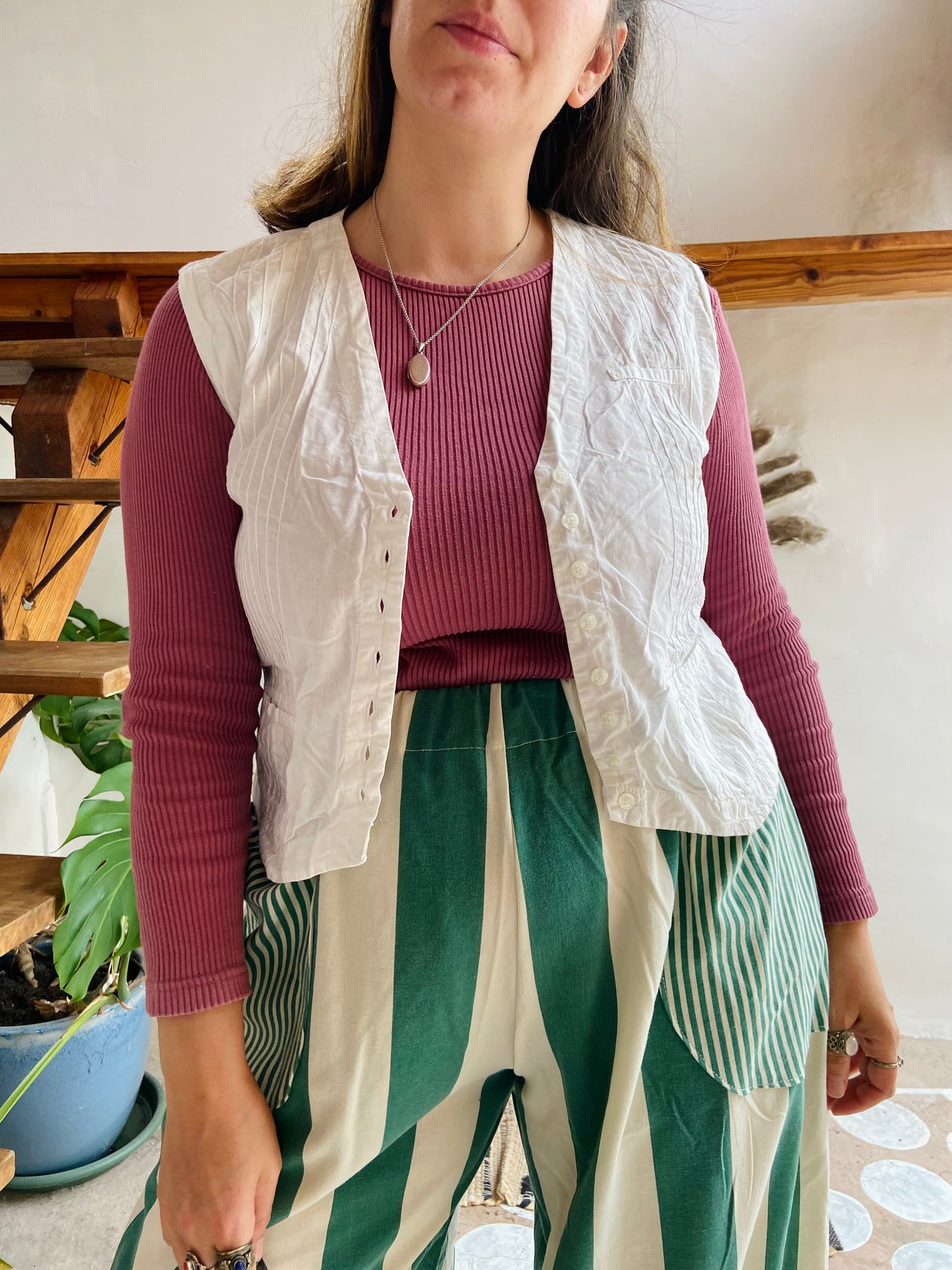 VINTAGE 90's White Cotton Pin Tuck Sleeveless Waistcoat Top - M/L