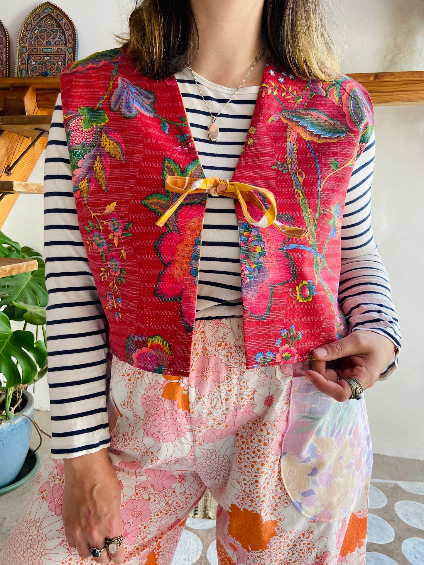 DESERT FOX Red Floral & 70's Orange Reversible Waistcoat - M/L