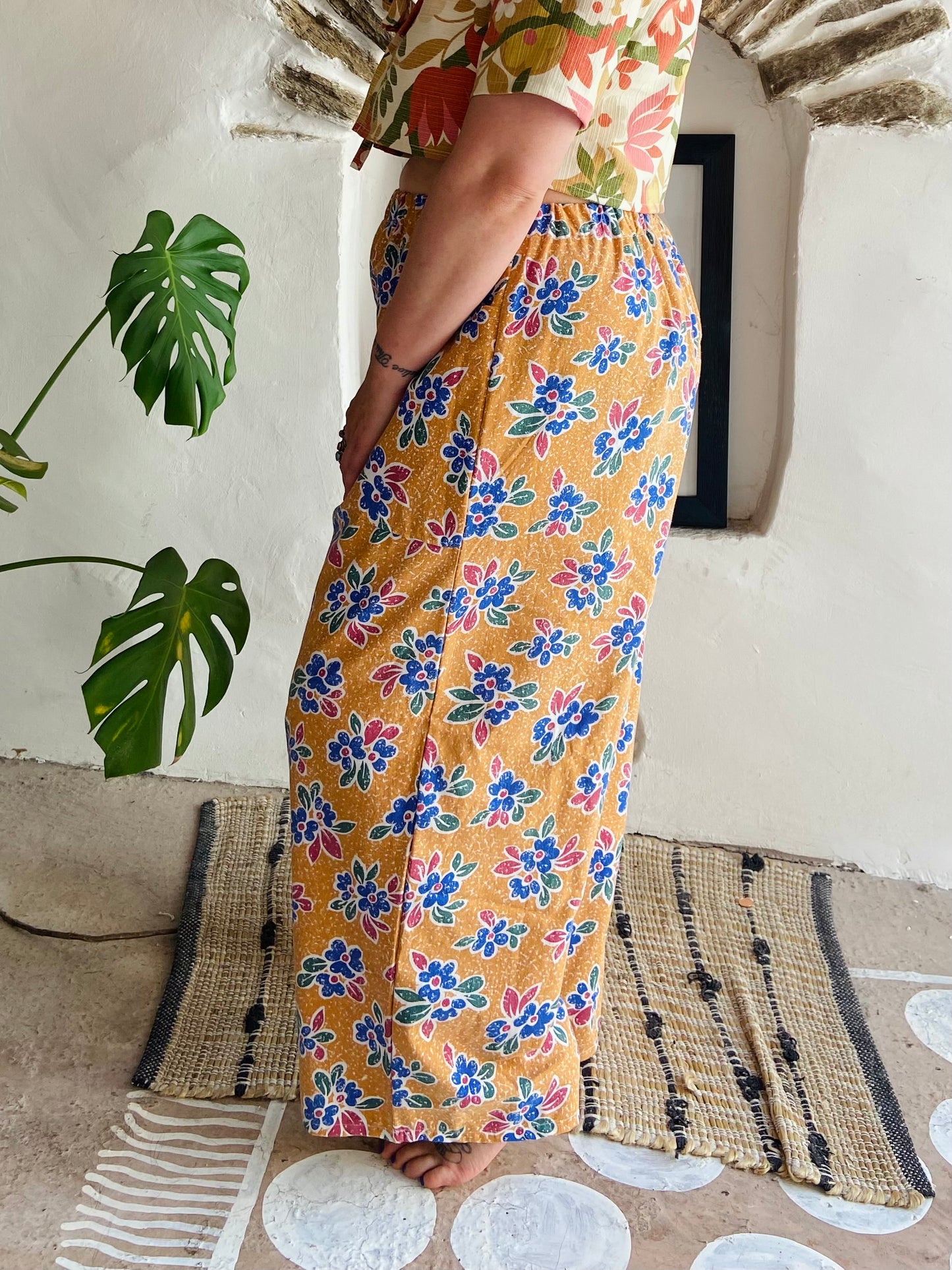 DESERT FOX Orange Floral Print Wide Leg Trousers - M/L