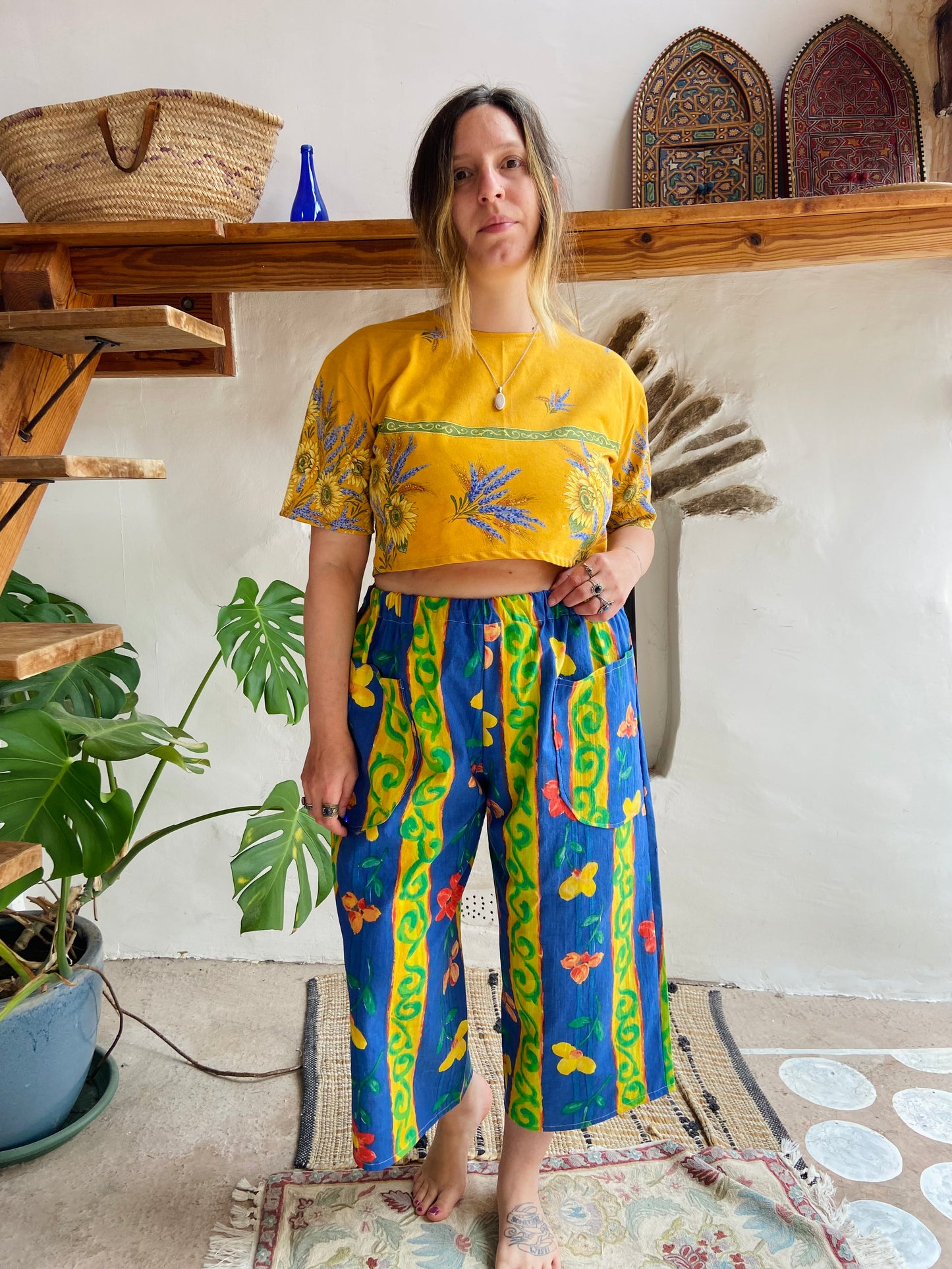 DESERT FOX Blue Floral High Waisted Wide Leg Cropped Trousers - S/M