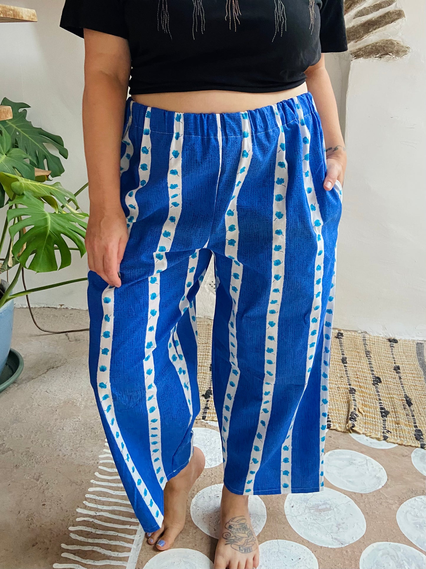 DESERT FOX Lola Floral Blue Stripe Wide Leg Trousers - M/L