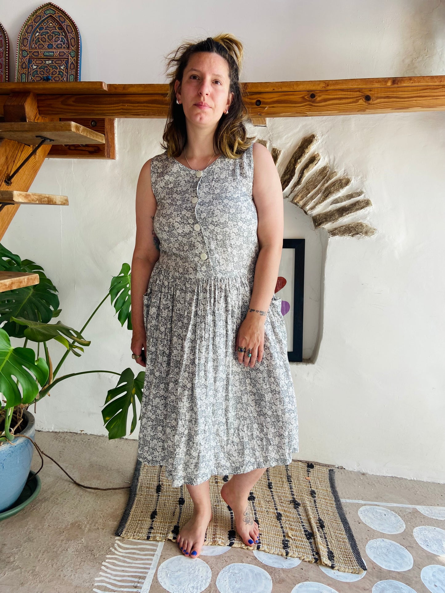 VINTAGE 90's Grey Floral Midi Dress - S/M