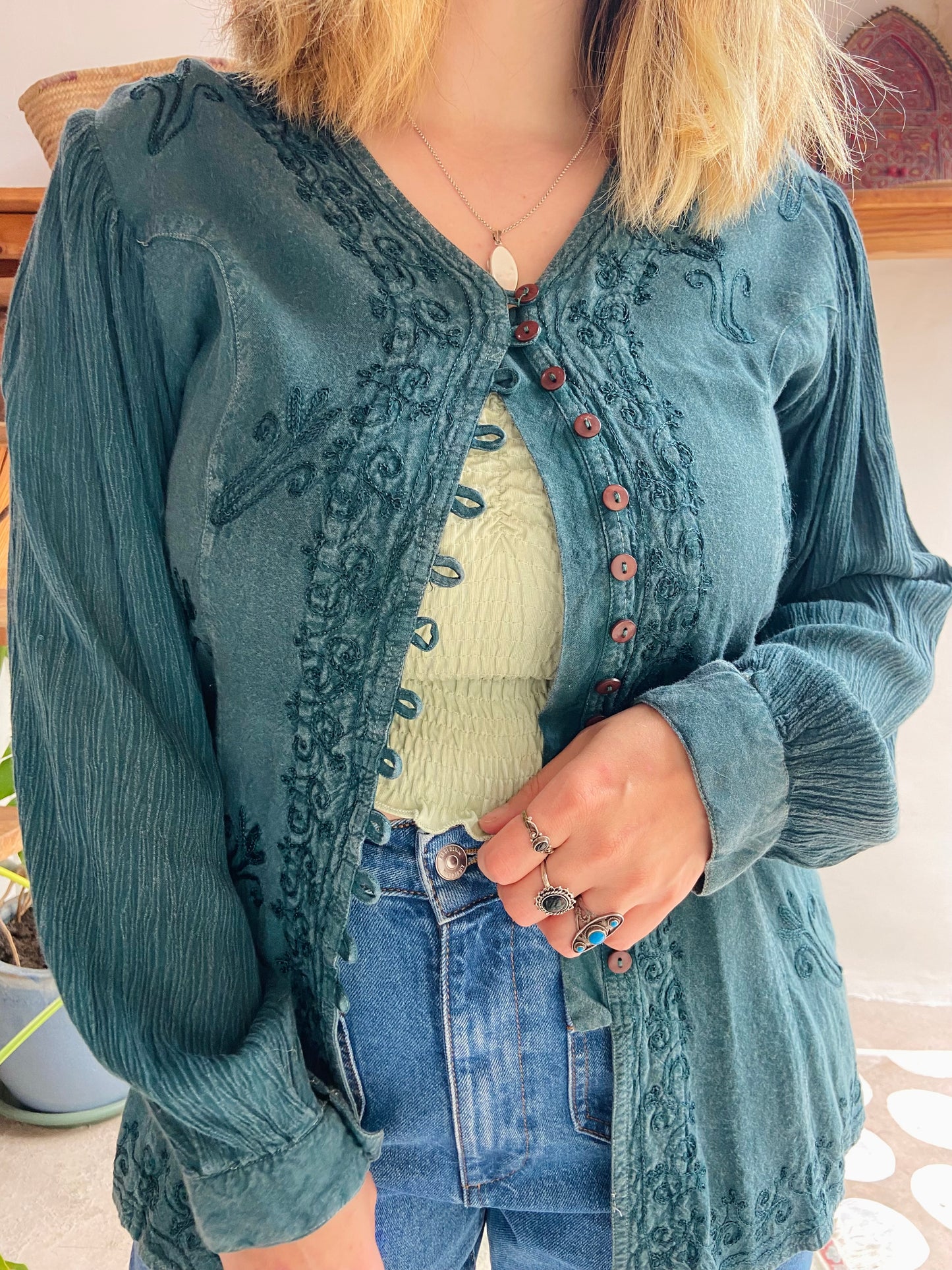VINTAGE 90’s Emerald Embroidered Long Sleeve Bohemian Tunic Top - S/M