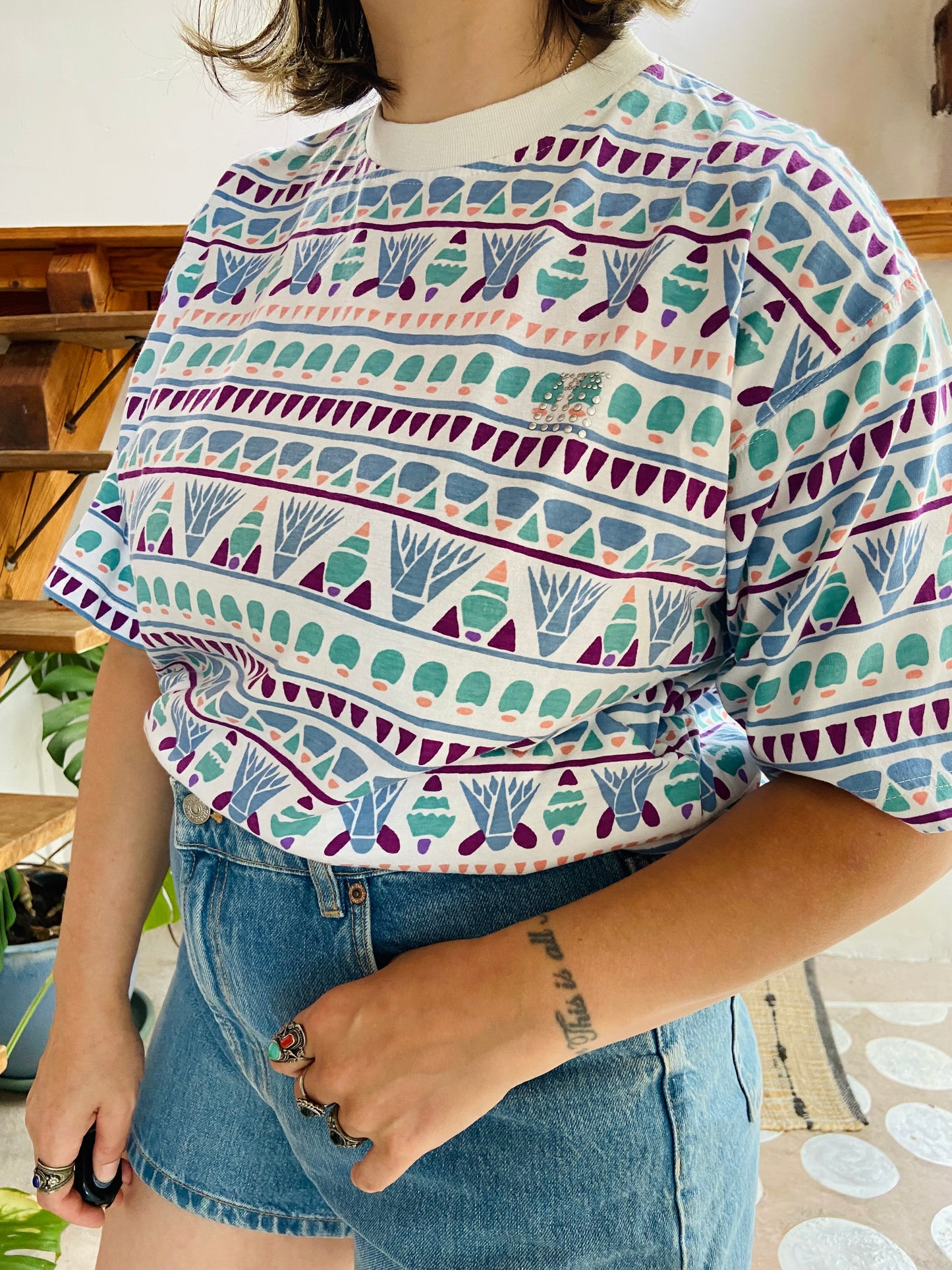 VINTAGE 90’s Bohemian Patterned Oversized Tee T-Shirt - M/L