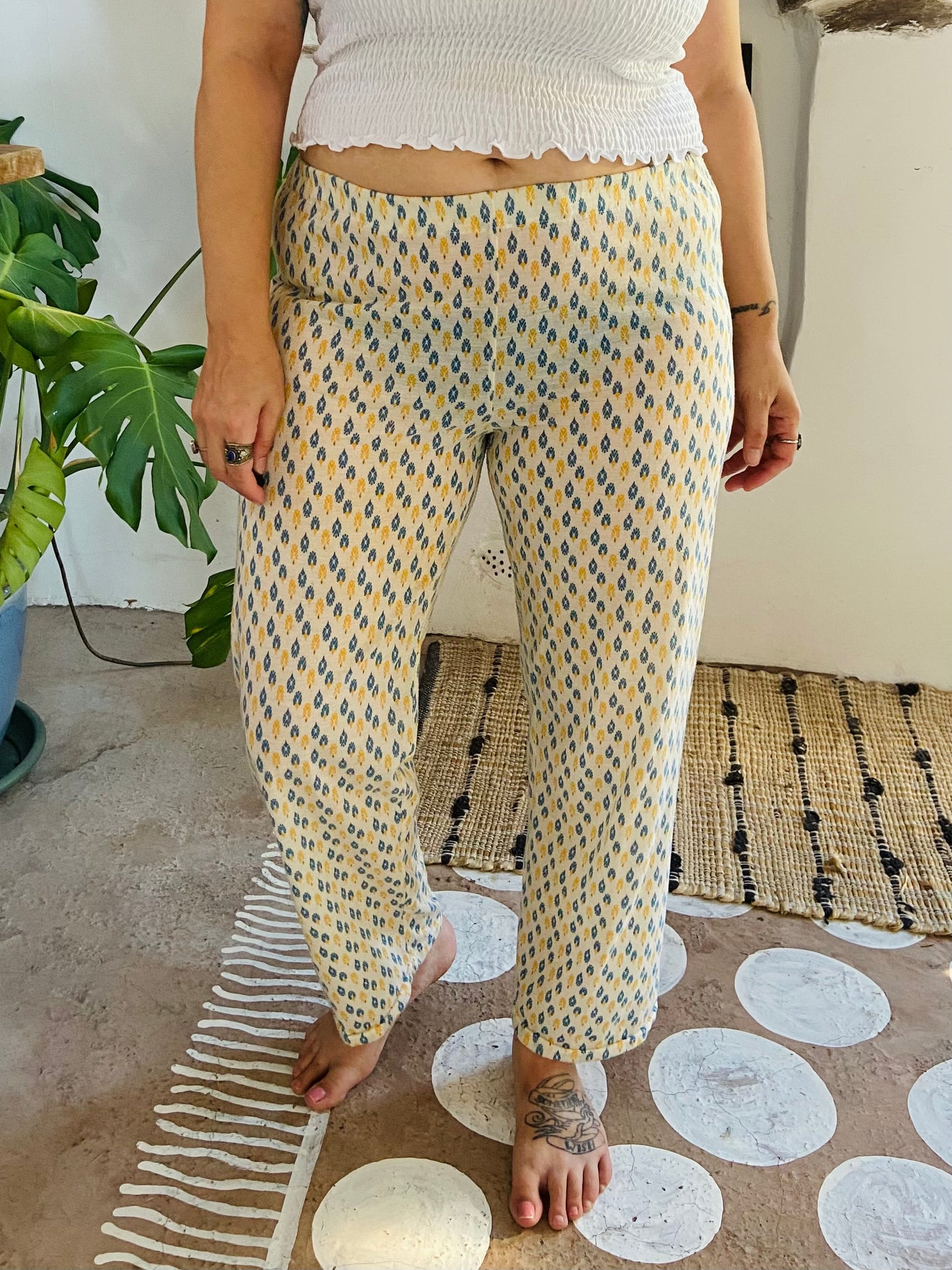 VINTAGE 90's Blue & Yellow Bohemian Print Trousers - S/M