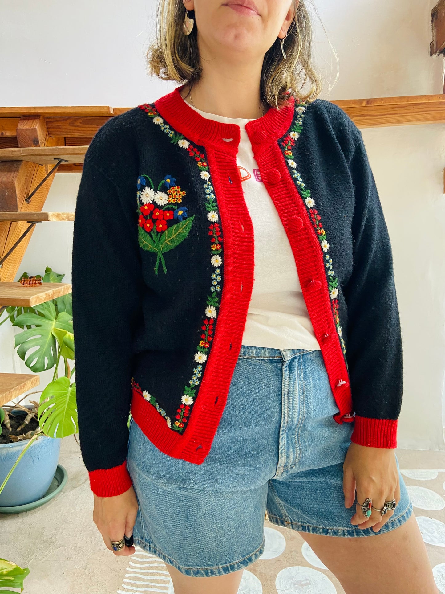 VINTAGE 70’s Floral Embroidered Knit Cardigan - S/M
