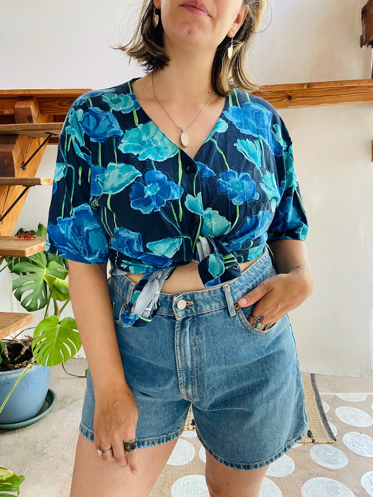 VINTAGE 80’s Blue Floral Loose Top - M/L