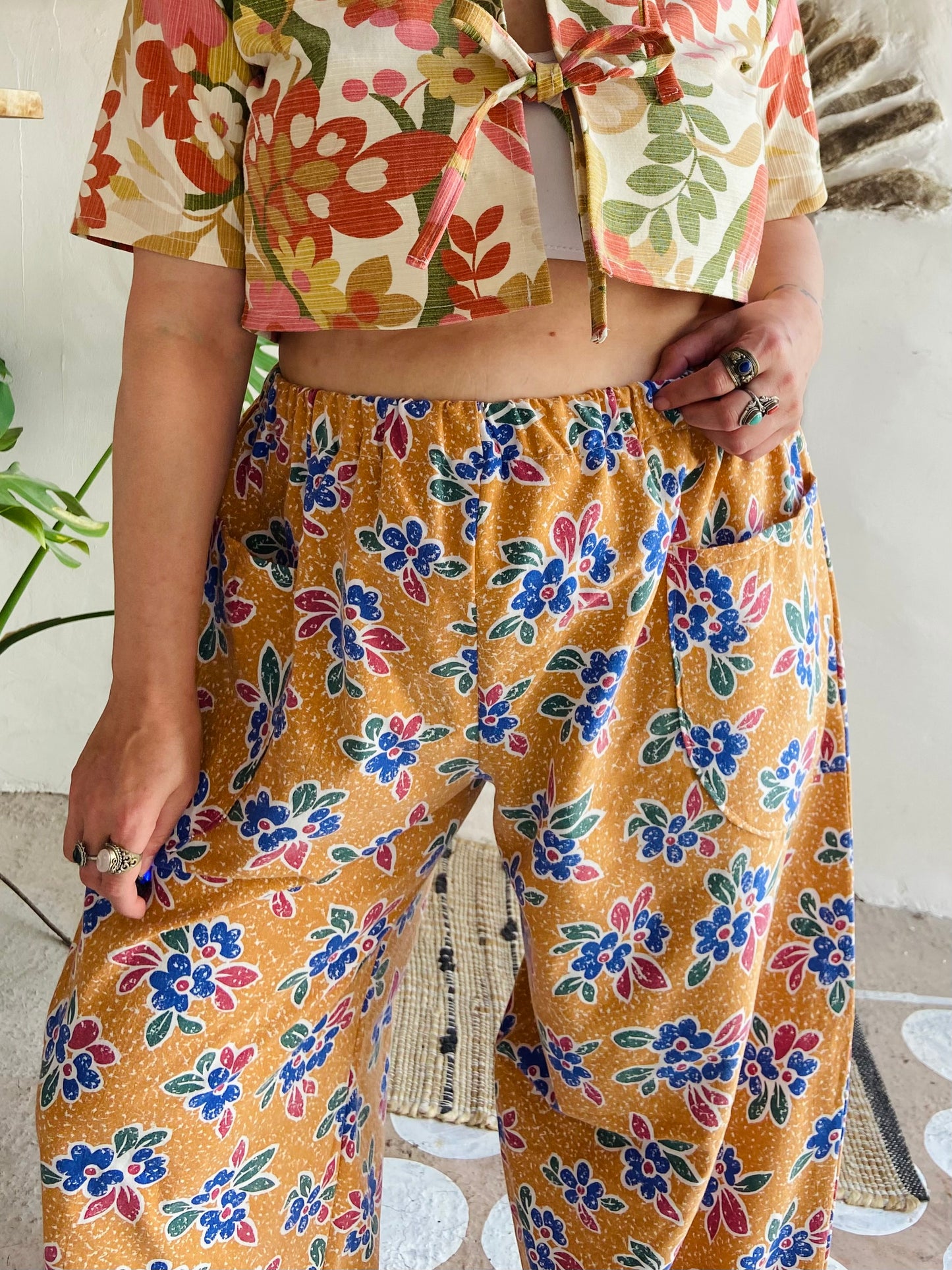 DESERT FOX Orange Floral Print Wide Leg Trousers - M/L