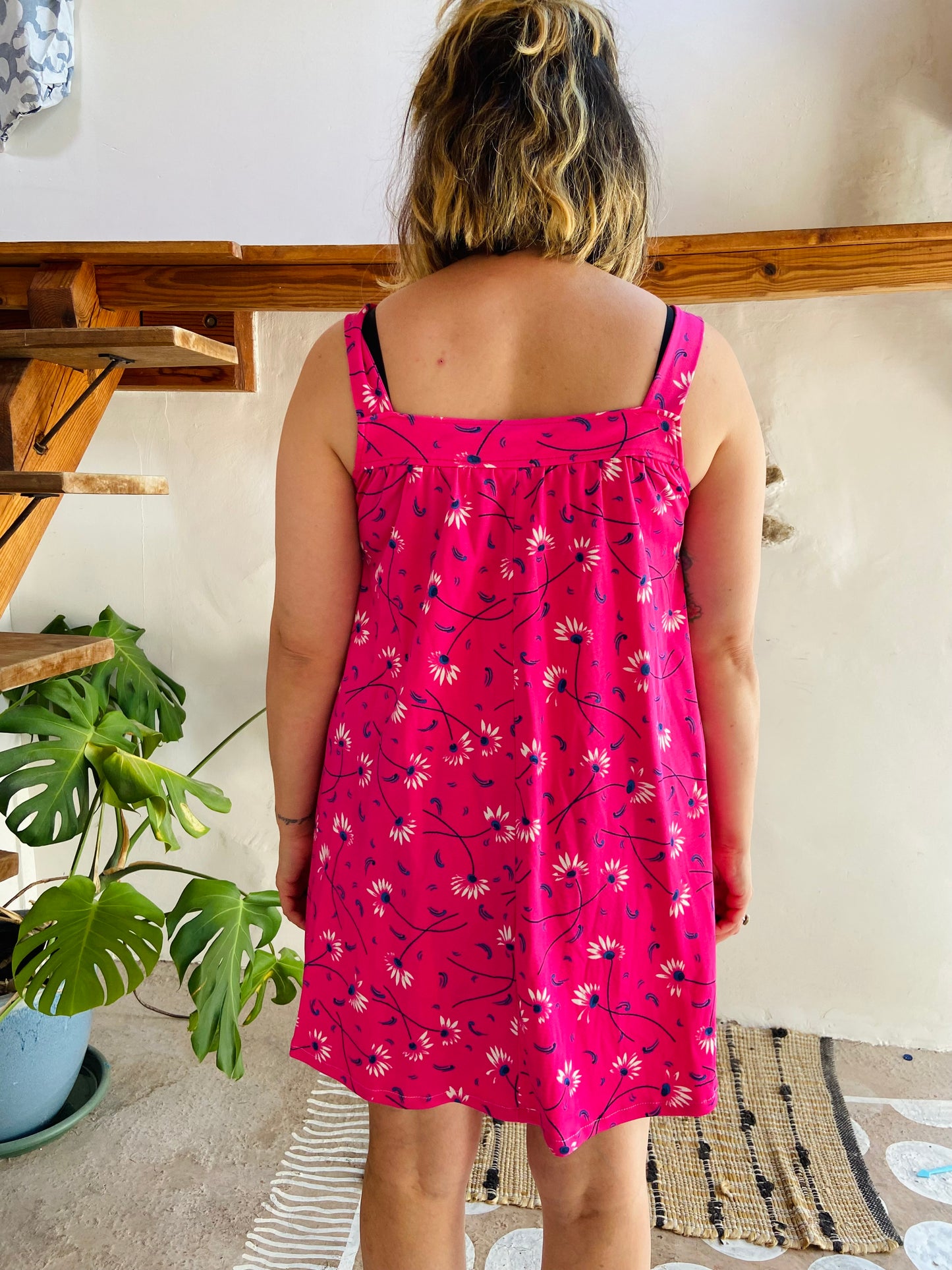 VINTAGE 90's Bright Pink Floral Mini Dress - M/L
