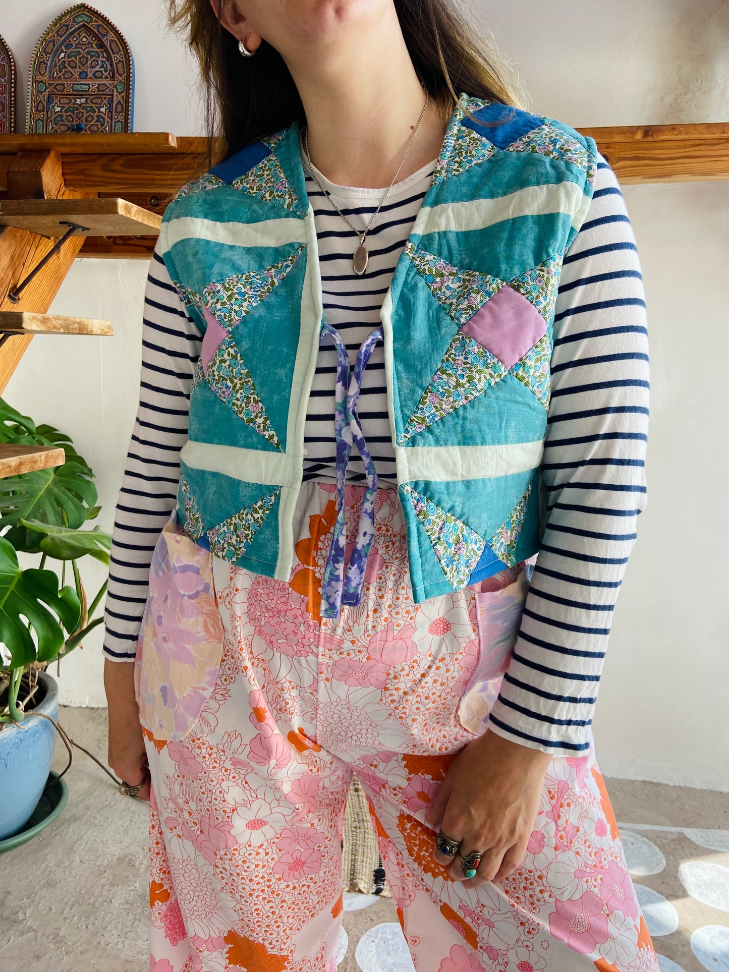 DESERT FOX Patchwork Floral Quilted Sleeveless Waistcoat Gilet - S/M and M/L