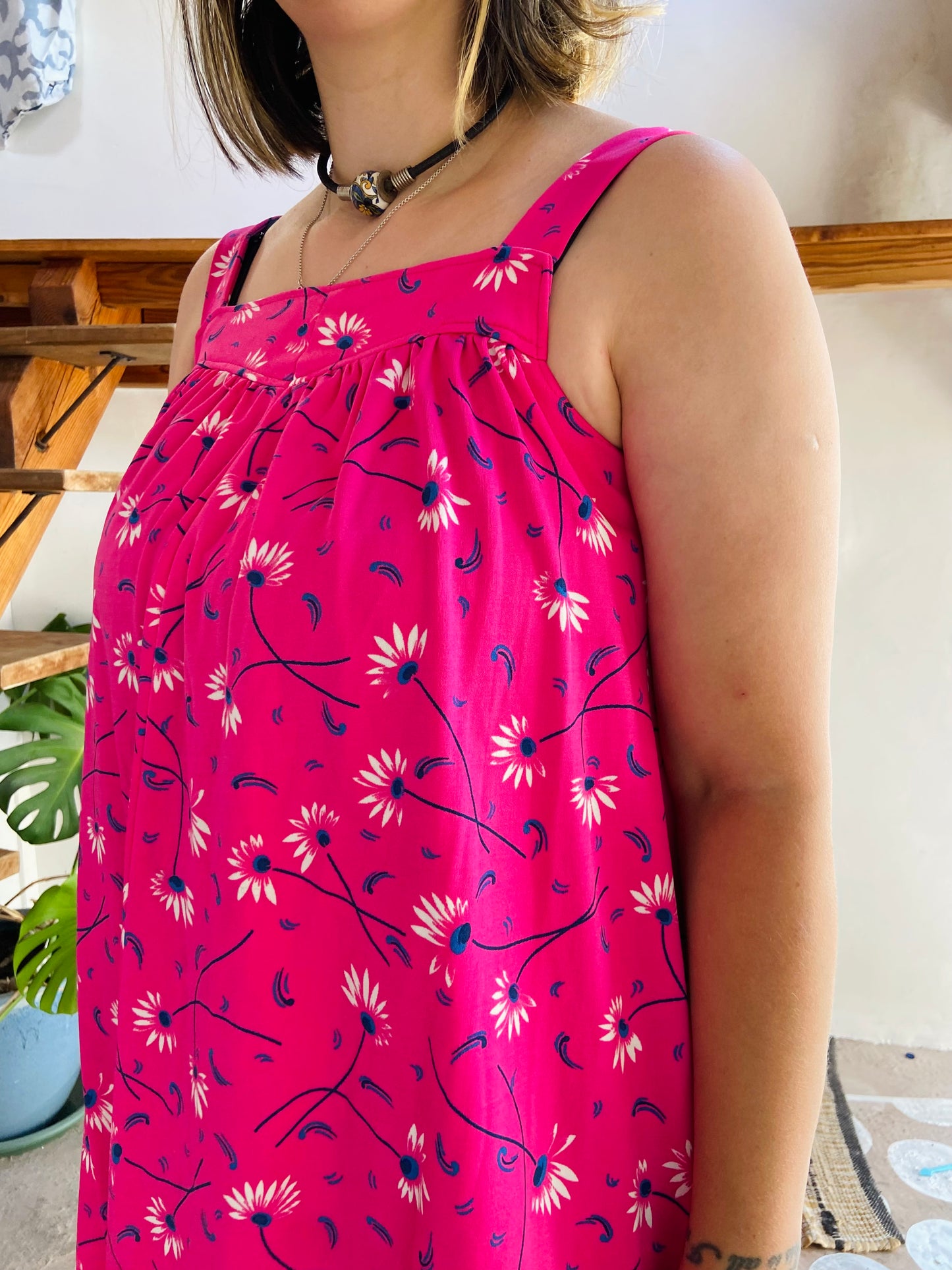 VINTAGE 90's Bright Pink Floral Mini Dress - M/L