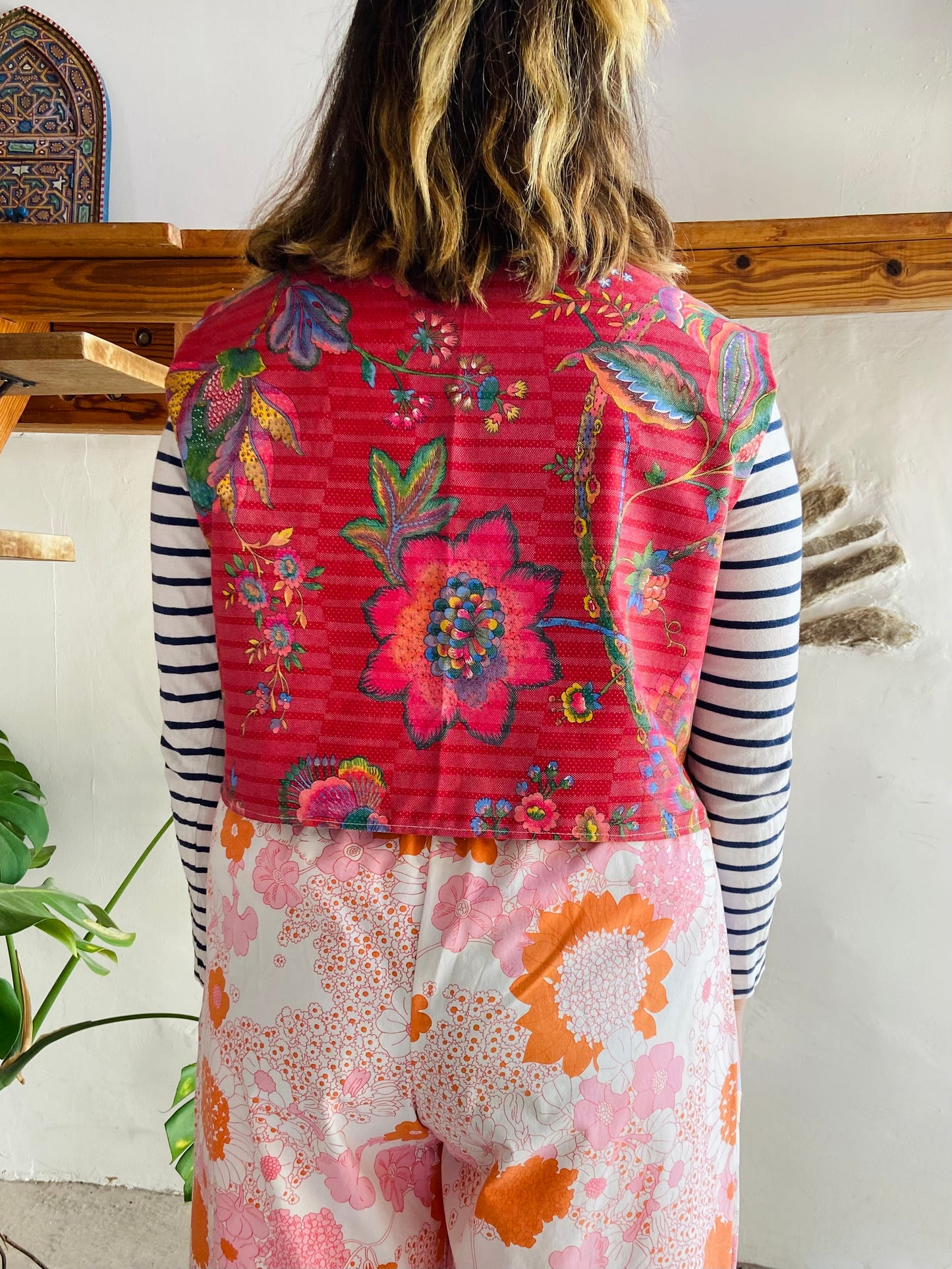 DESERT FOX Red Floral & 70's Orange Reversible Waistcoat - M/L
