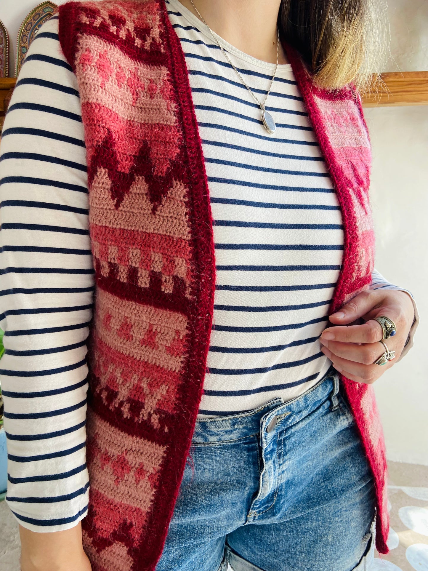 VINTAGE 70's Pink Knitted Waistcoat Gilet - S/M