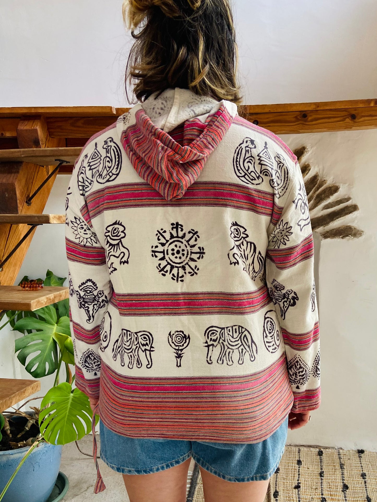 VINTAGE 90’s Hippie Stripe Peruvian Hooded Top - M