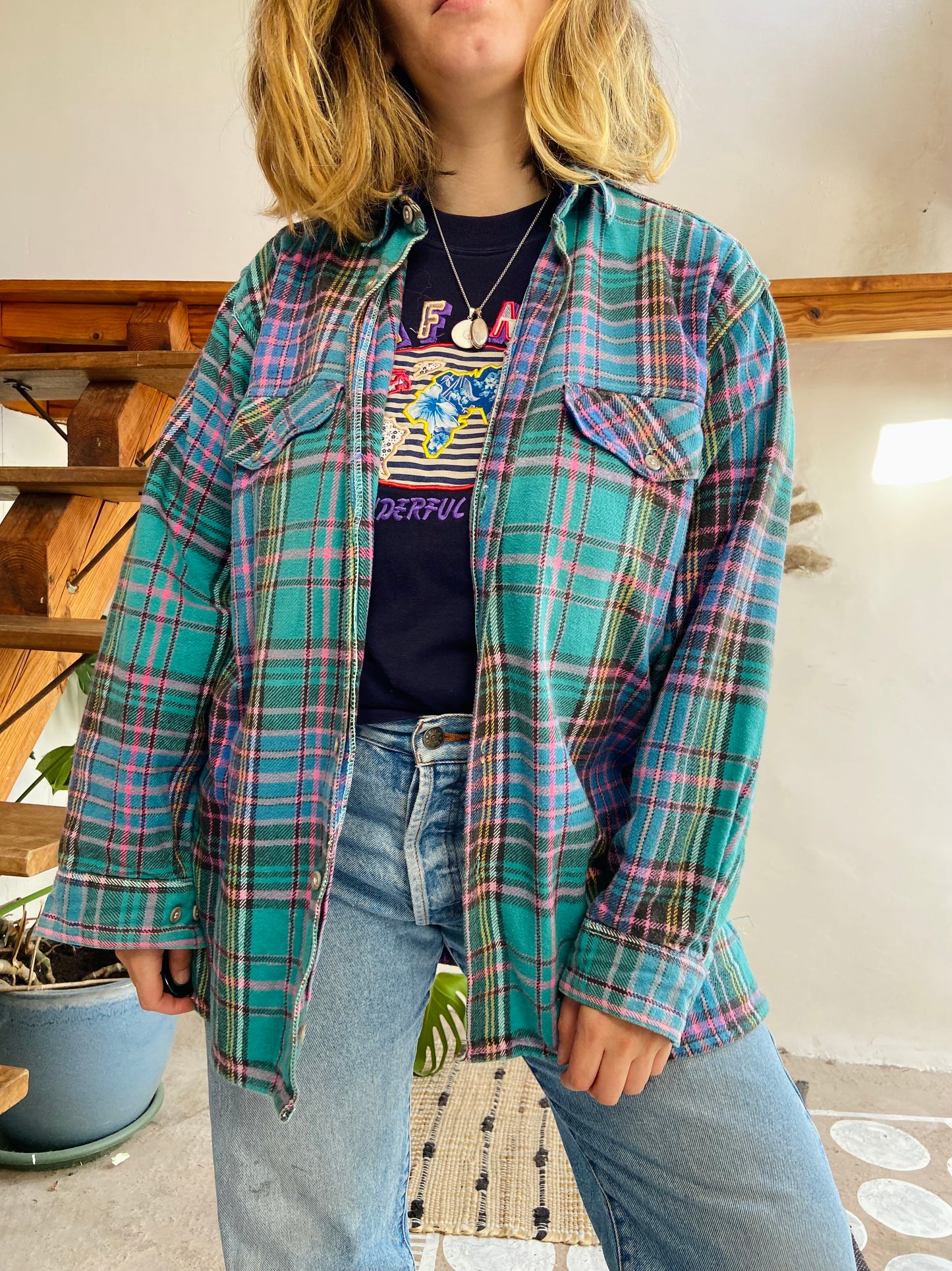 VINTAGE 90’s Checked Blue Flannel Long Sleeve Shirt - L