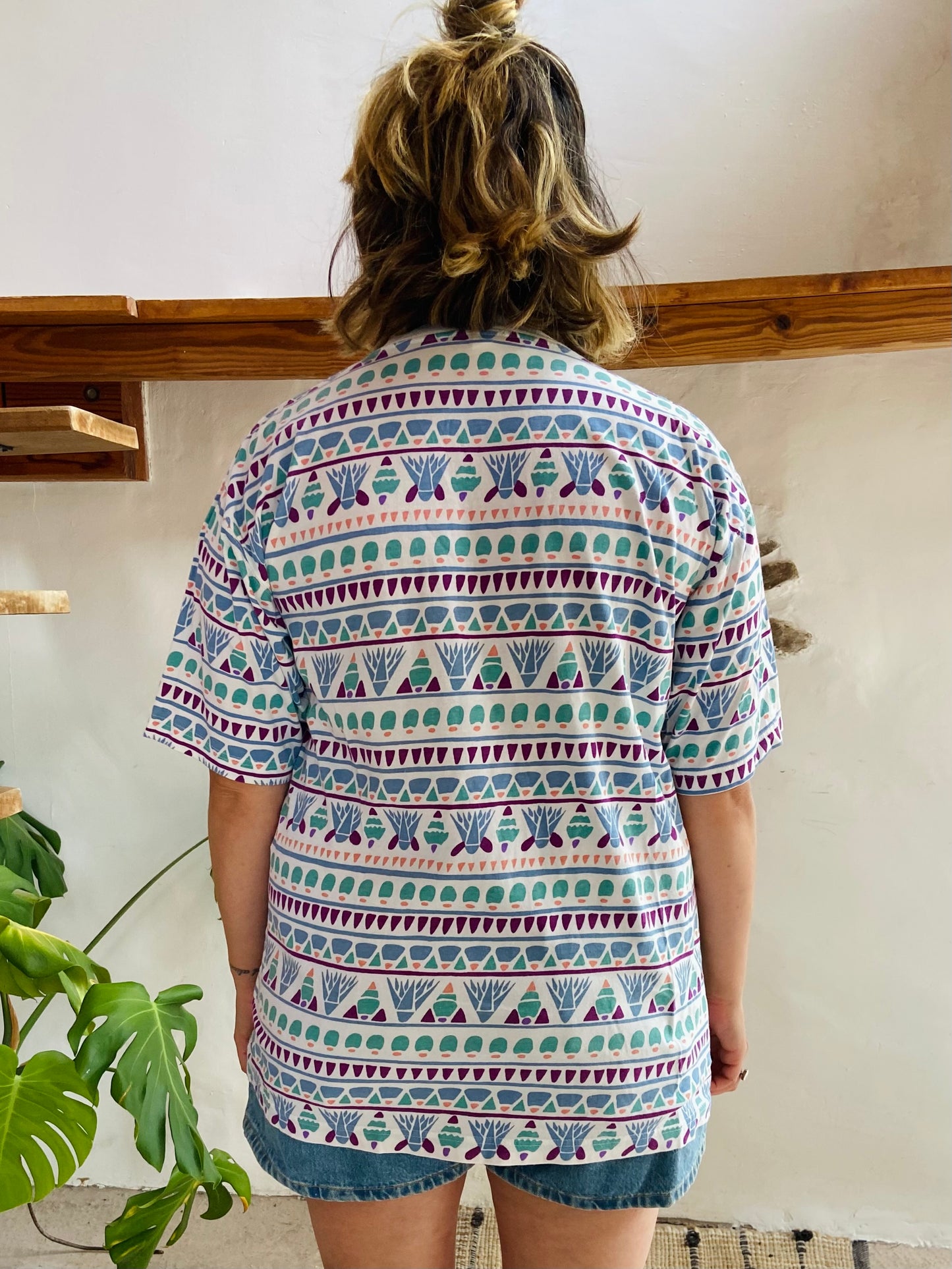 VINTAGE 90’s Bohemian Patterned Oversized Tee T-Shirt - M/L