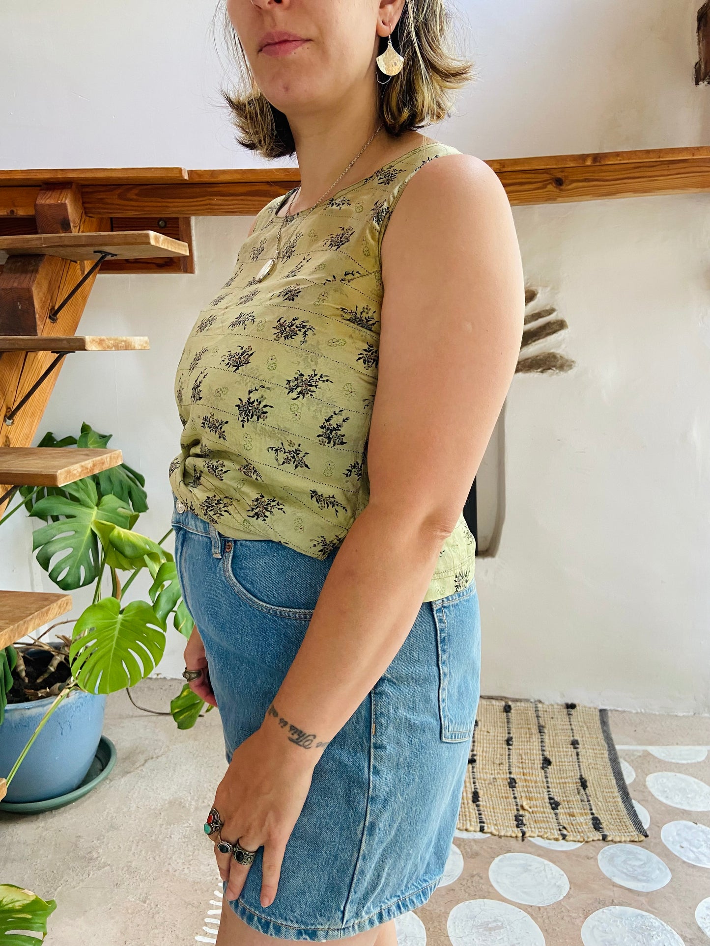 VINTAGE 90’s Hippie Silk Green Floral Tank Top - S