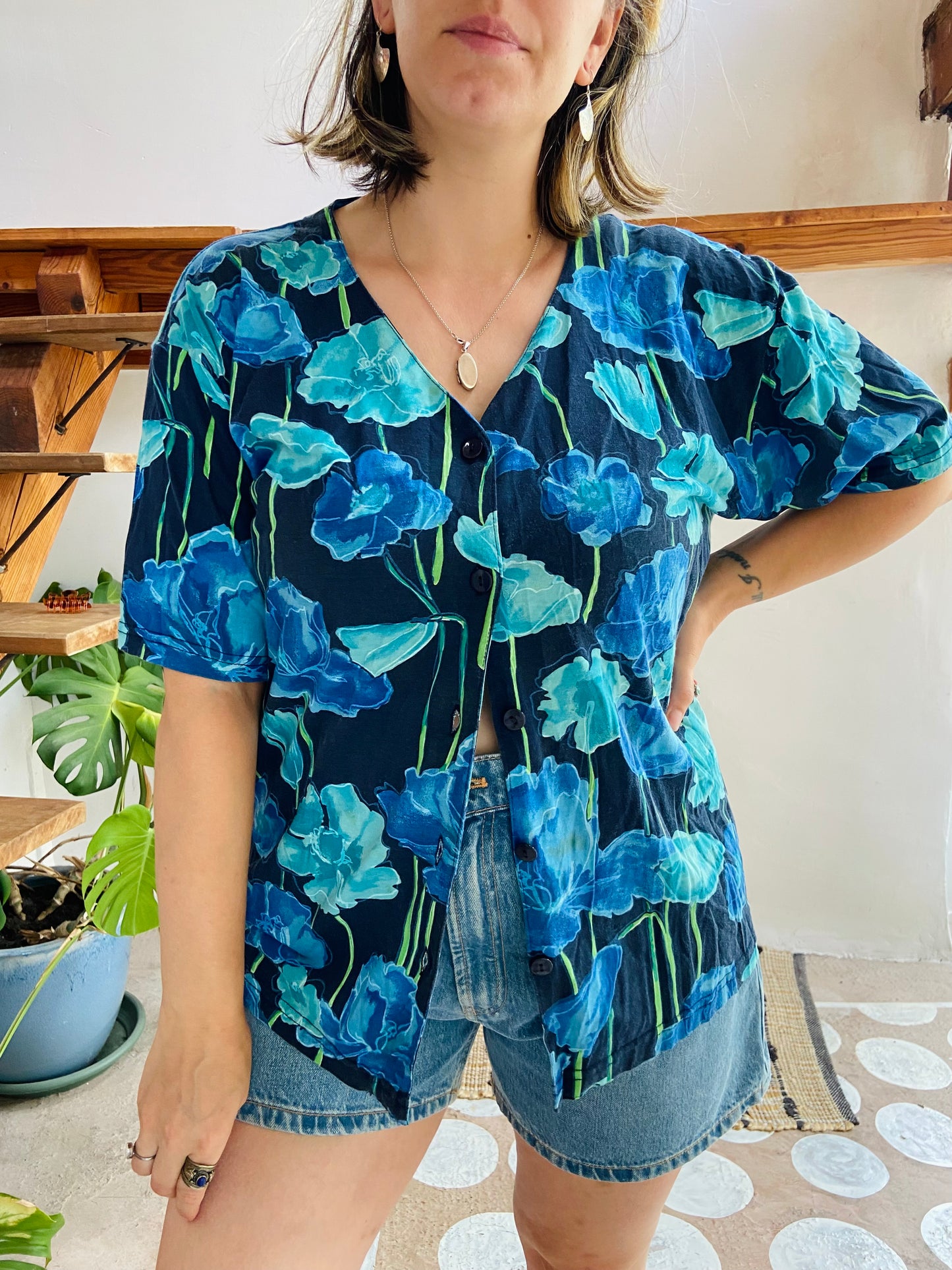 VINTAGE 80’s Blue Floral Loose Top - M/L