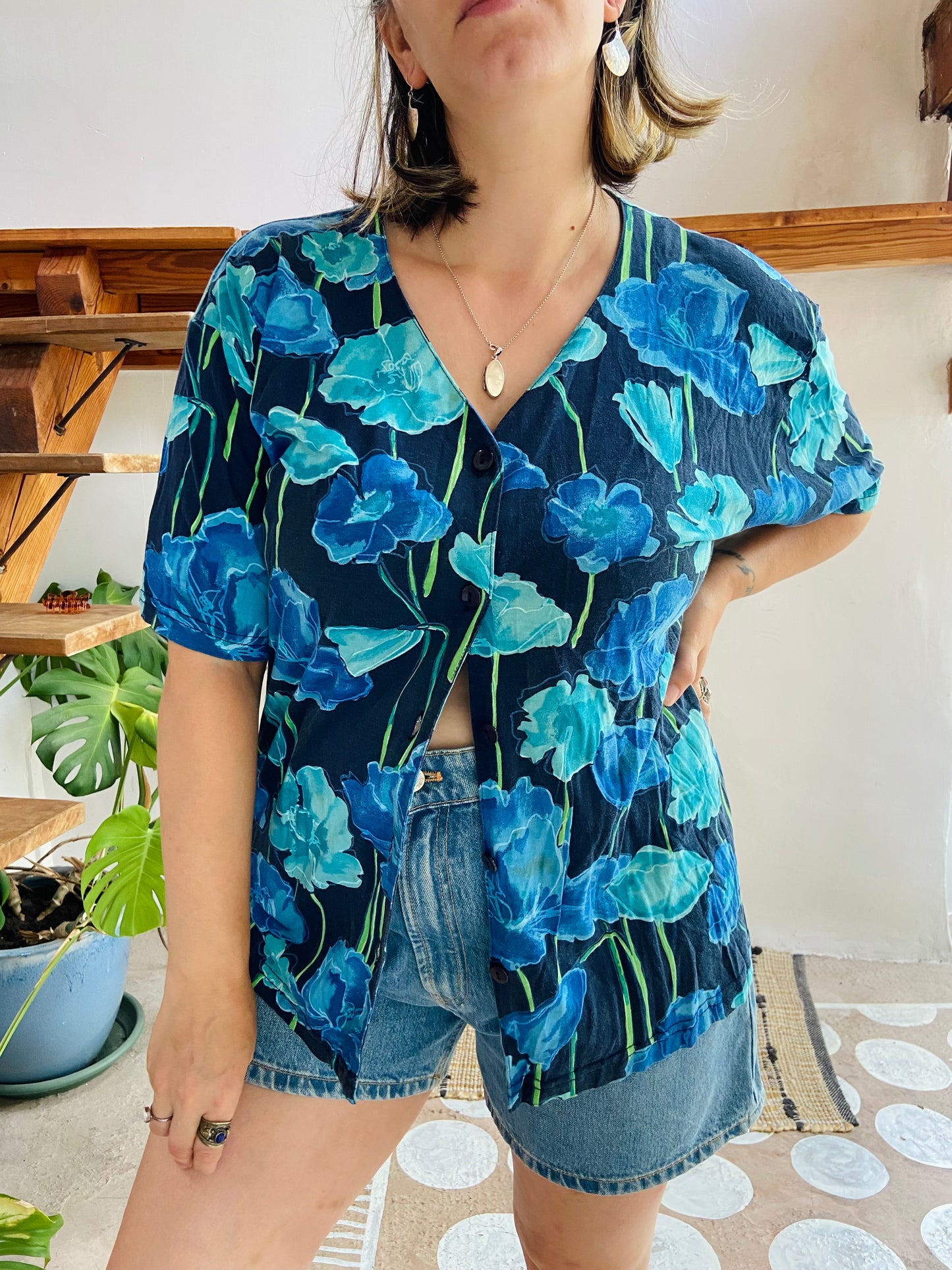 VINTAGE 80’s Blue Floral Loose Top - M/L