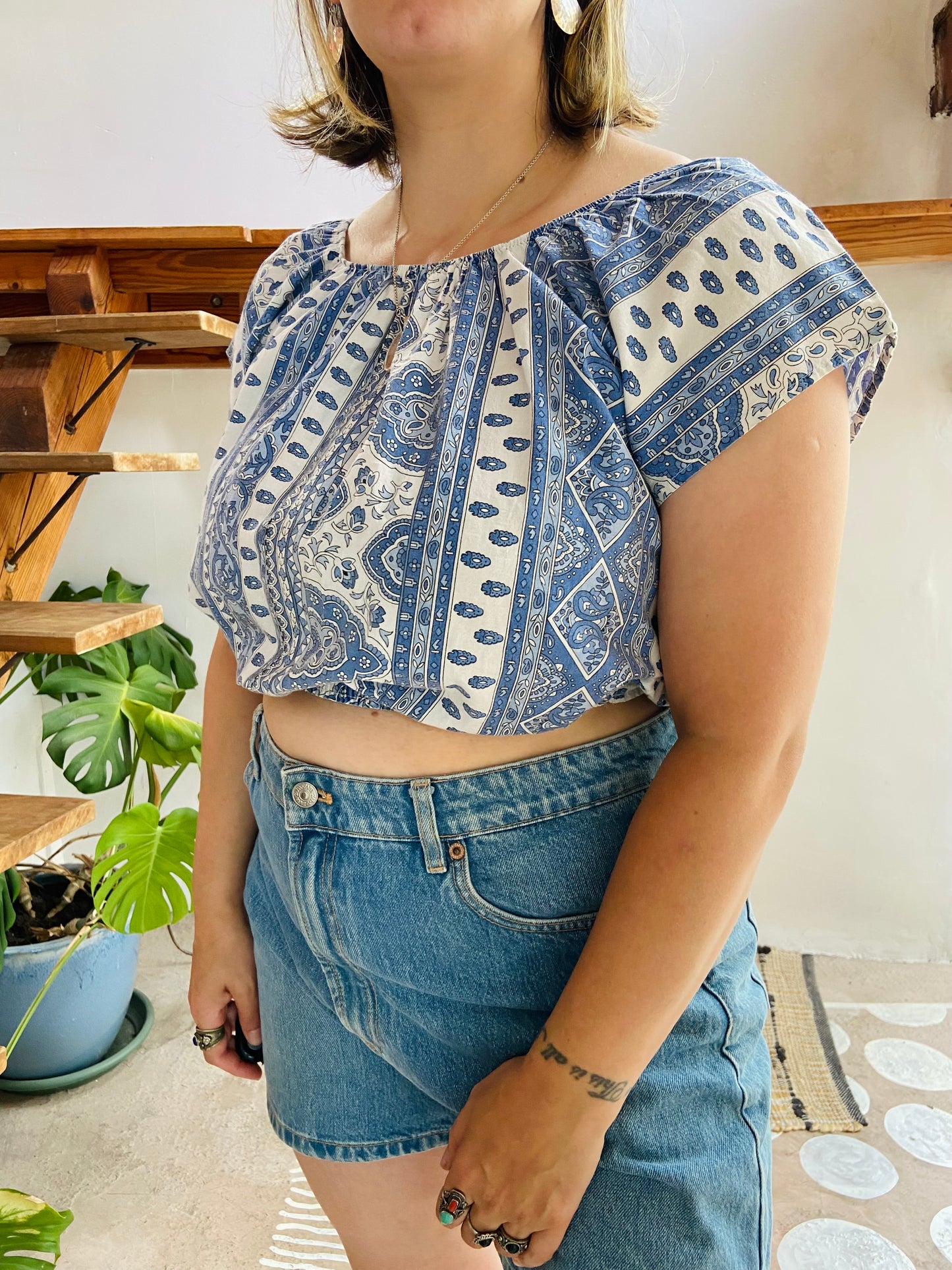 VINTAGE 90’s Provençal Blue Printed Off The Shoulder Top - M/L