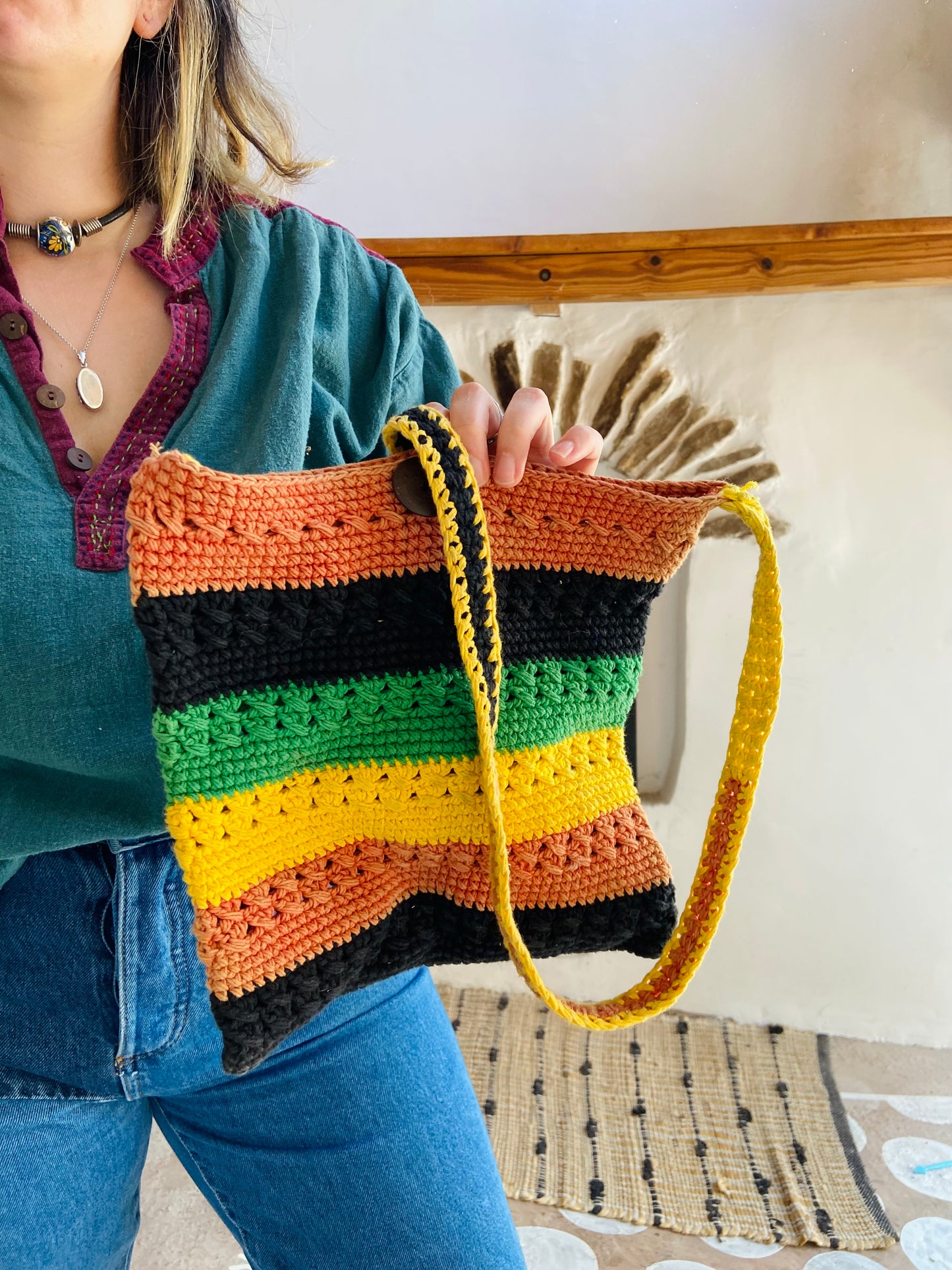 VINTAGE 90's Stripe Crochet Shoulder Bag - ONE SIZE