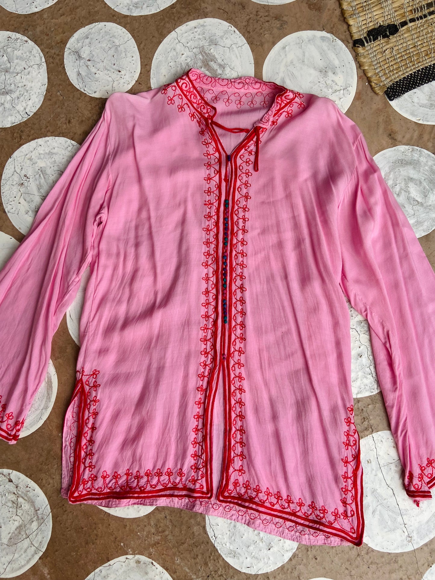 VINTAGE 90's Bohemian Embroidered Tunic Top - S