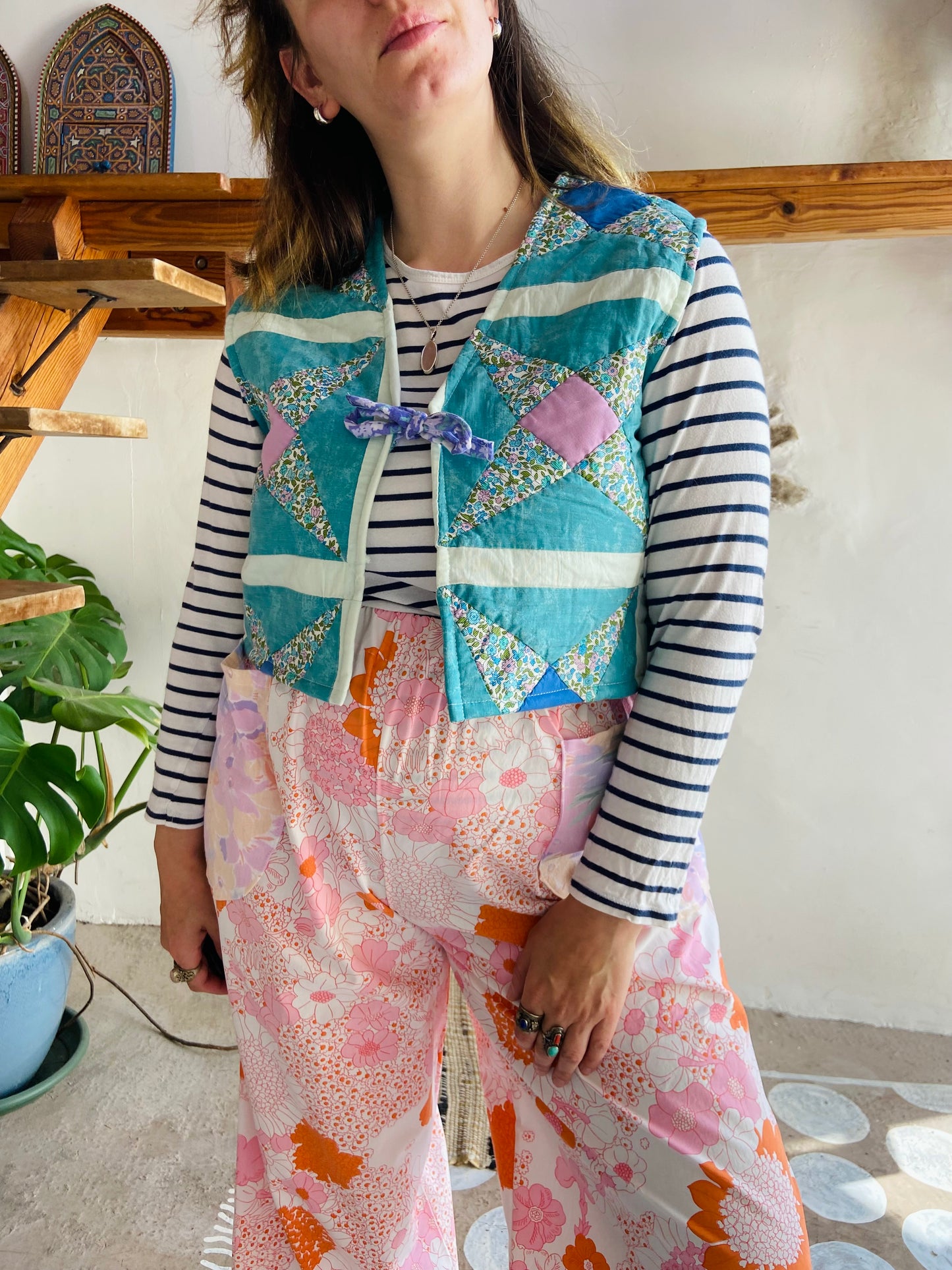 DESERT FOX Patchwork Floral Quilted Sleeveless Waistcoat Gilet - S/M and M/L