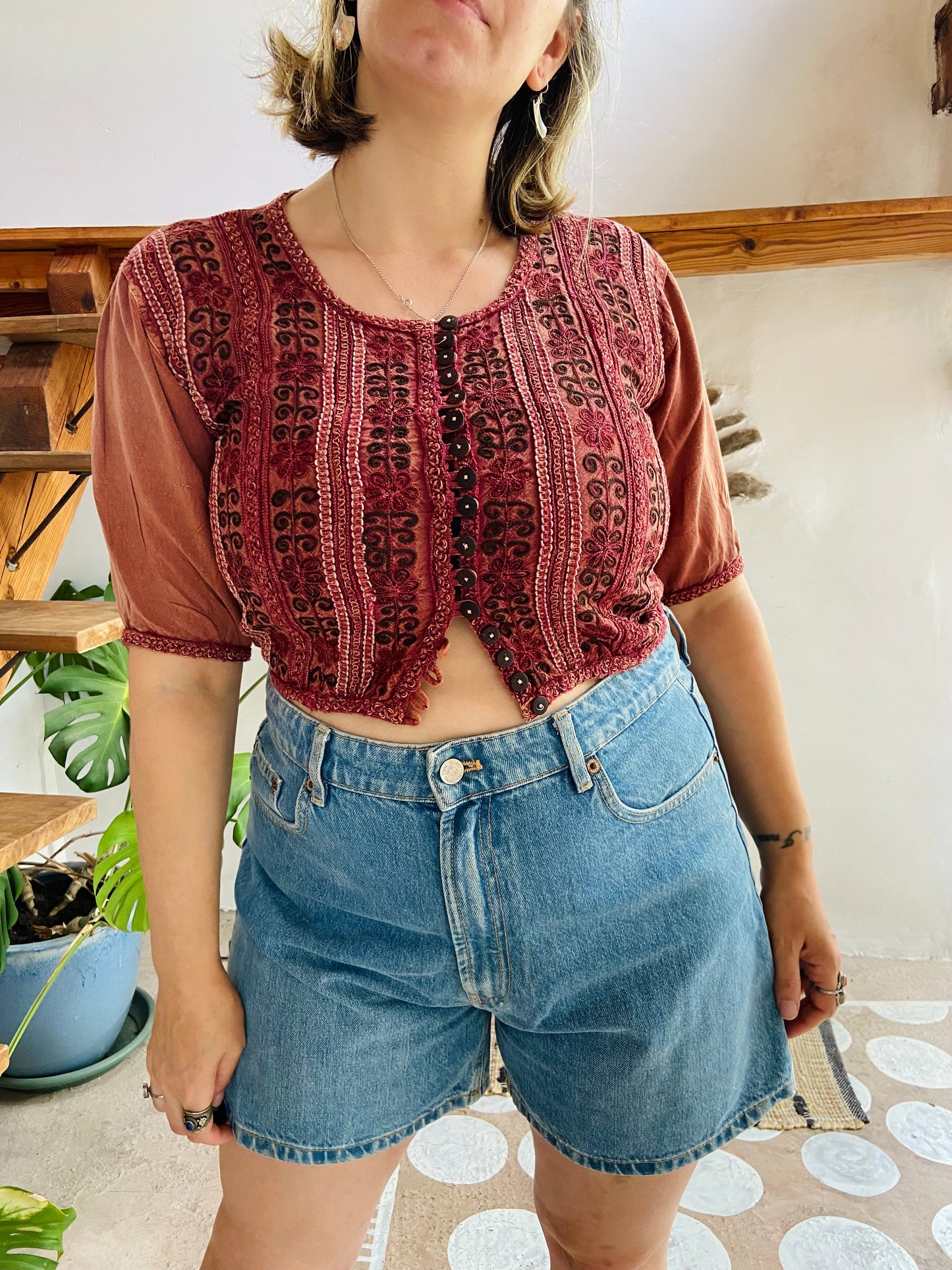 VINTAGE 90’s Bohemian Dusty Red Embroidered Crop Top - S