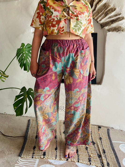 DESERT FOX Dusty Paisley Print Wide Leg Trousers - S/M