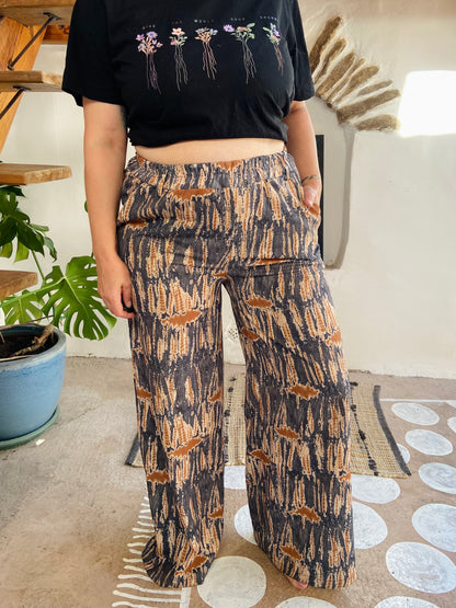 VINTAGE Y2K Wide Leg Tie Dye Pattern Trousers - M/L