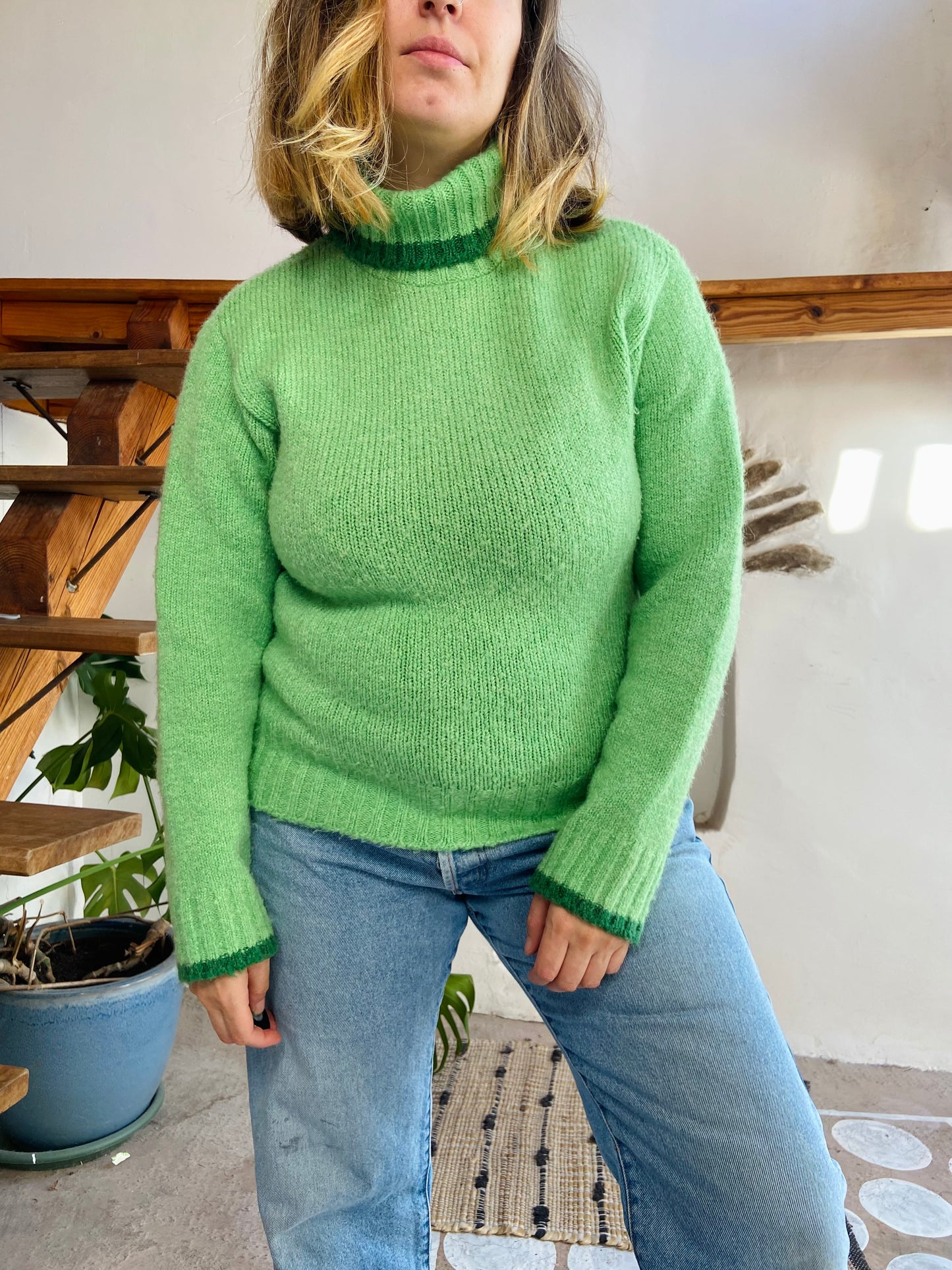 VINTAGE 90’s Green Fun Long Sleeve Jumper - S/M