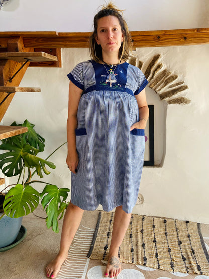 VINTAGE 70's Blue Embroidered Gingham Midi Dress - S/M