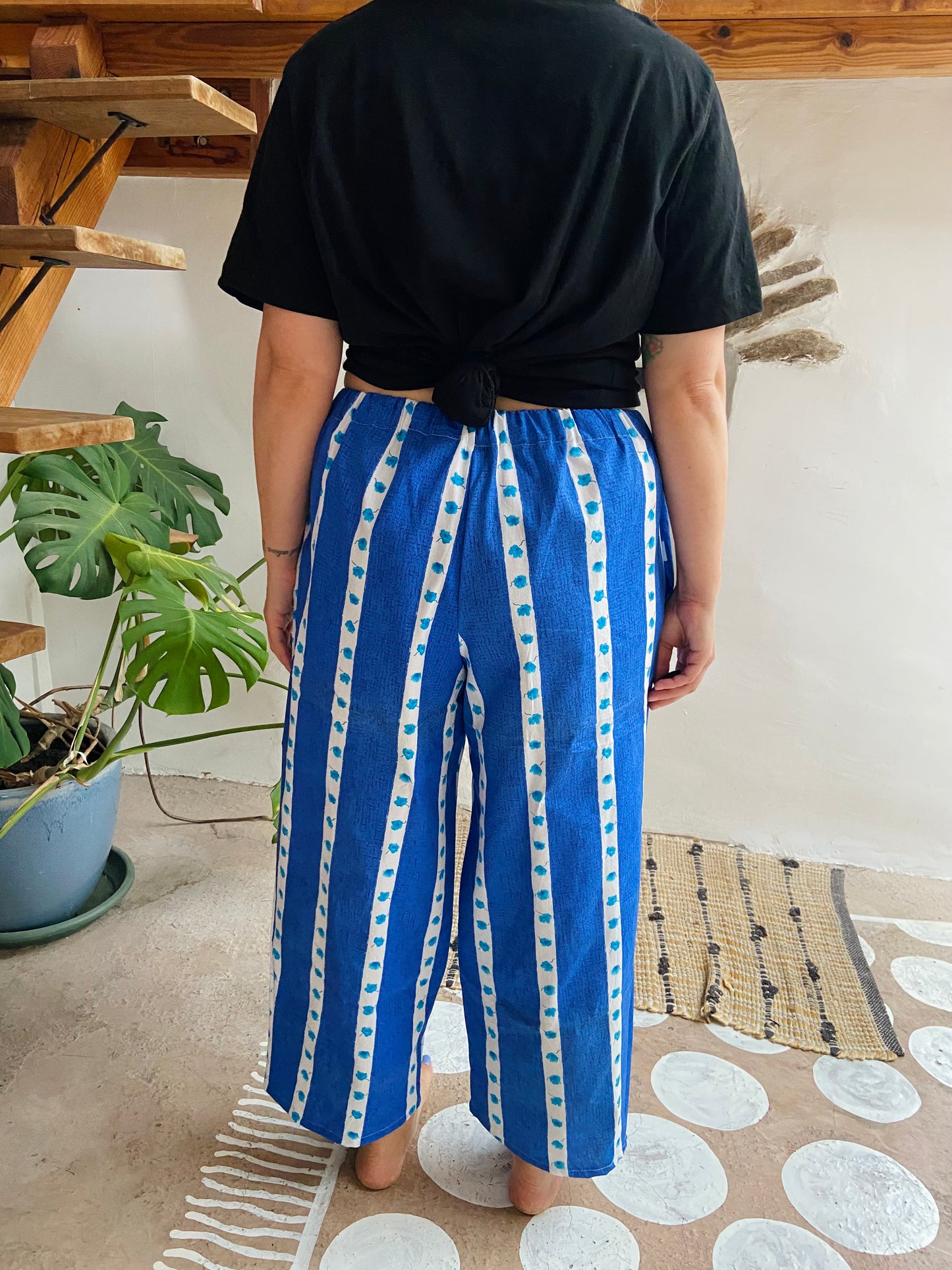 DESERT FOX Lola Floral Blue Stripe Wide Leg Trousers - M/L