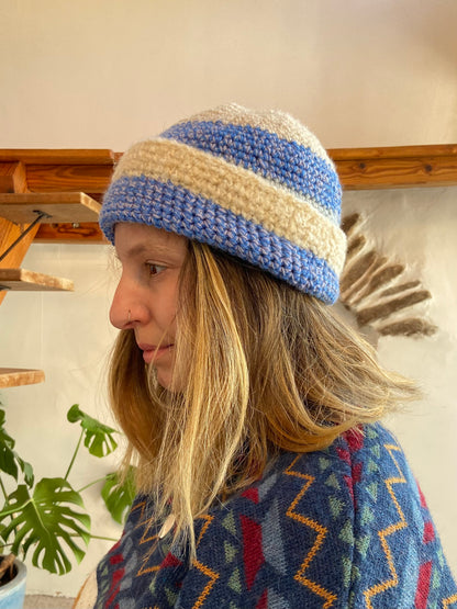 VINTAGE 90's Blue and Beige Woollen Hat - ONE SIZE
