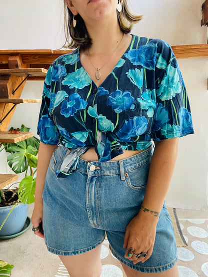 VINTAGE 80’s Blue Floral Loose Top - M/L