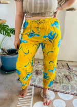 VINTAGE 90’s Yellow & Blue Floral Trousers - S/M