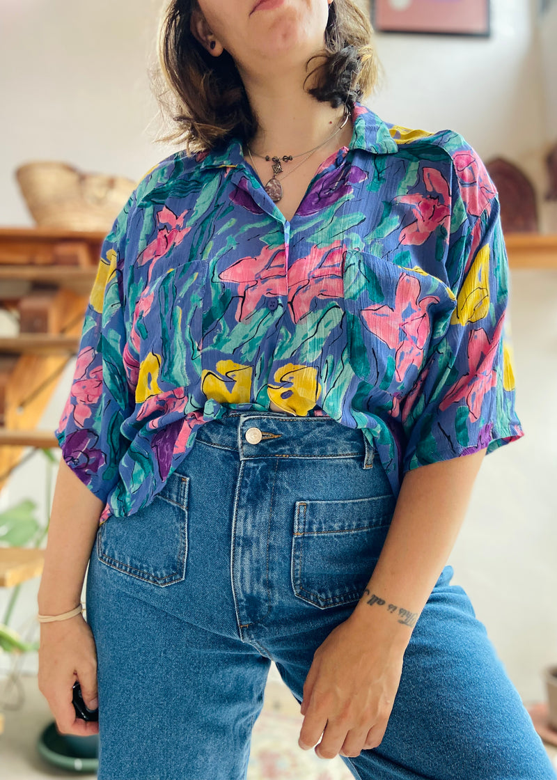 VINTAGE 90’s Floral Patterned Cropped Short Sleeve Shirt - M/L