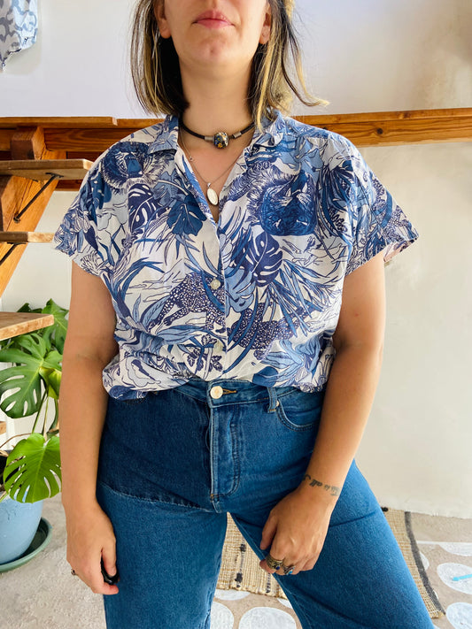VINTAGE 90's Blue Leaf Print Short Sleeve Shirt - M/L