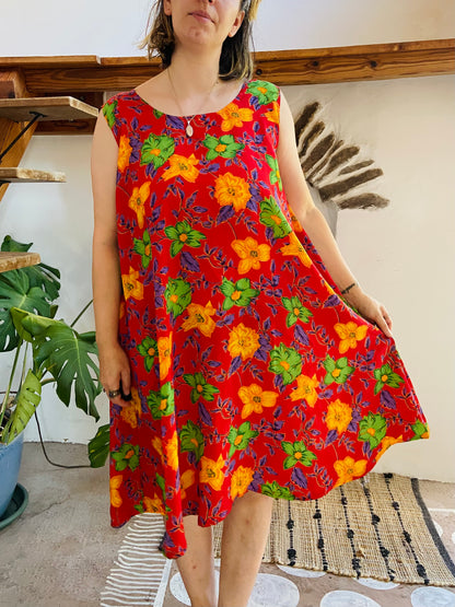 VINTAGE 90's Red Floral Loose Dress - M/L