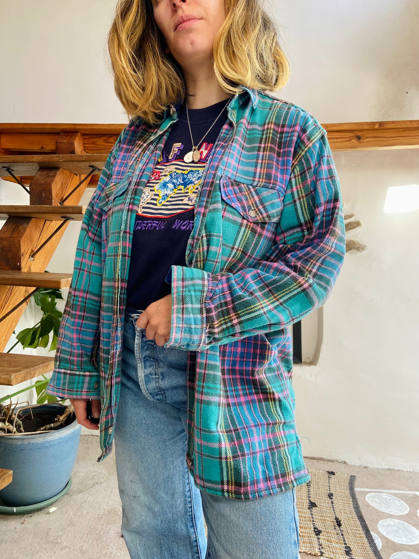 VINTAGE 90’s Checked Blue Flannel Long Sleeve Shirt - L