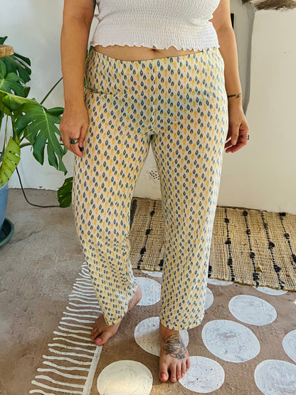 VINTAGE 90's Blue & Yellow Bohemian Print Trousers - S/M
