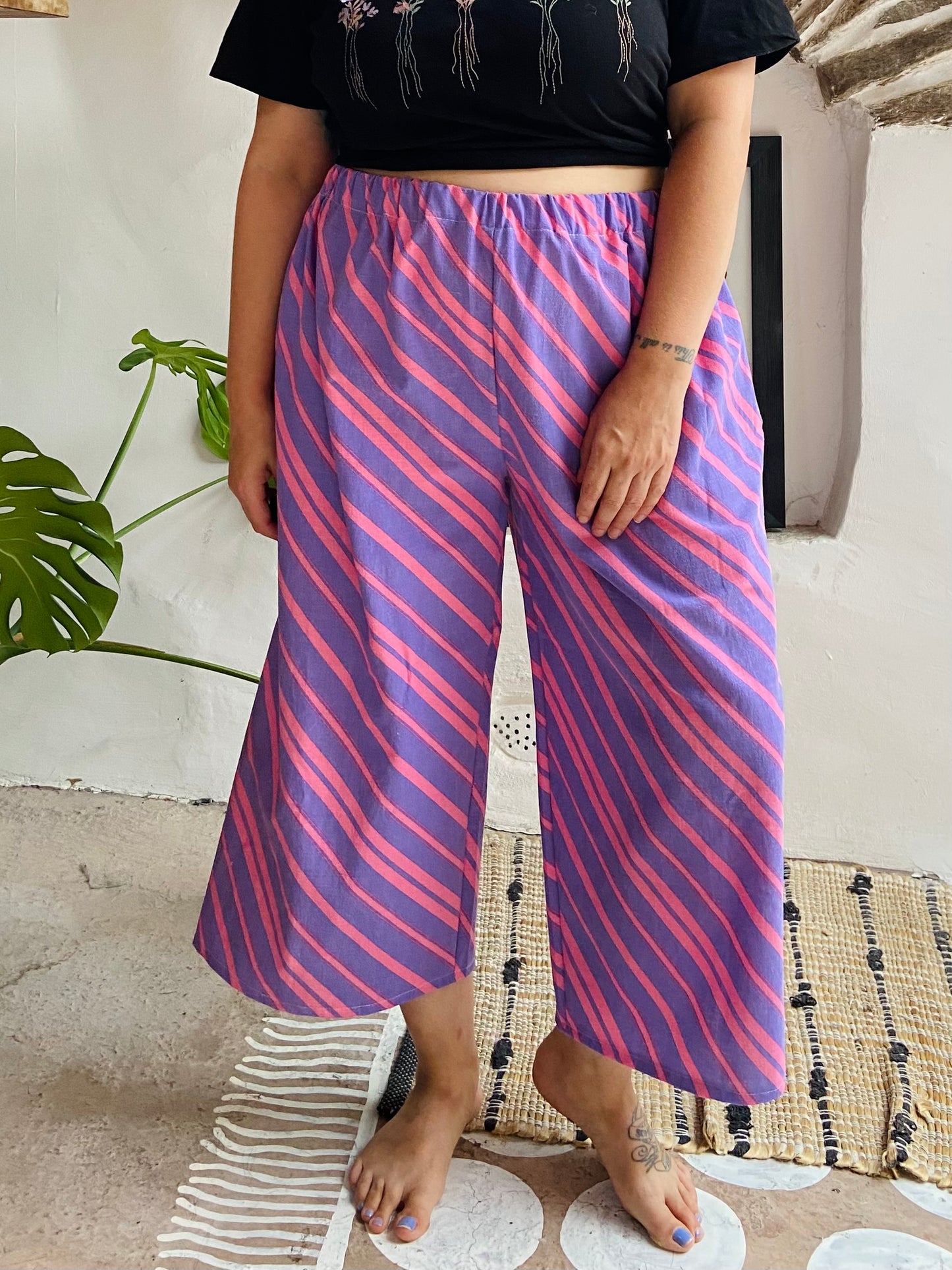 DESERT FOX Purple Chevron Stripe Wide Leg Trousers - M/L