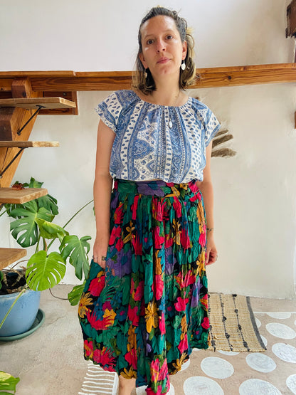 VINTAGE 90’s Bright Floral Print High Waisted Midi Skirt - S