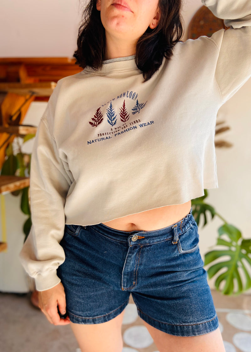 VINTAGE 90’s Embroidered Leaf Crop Sweater Jumper - M/L